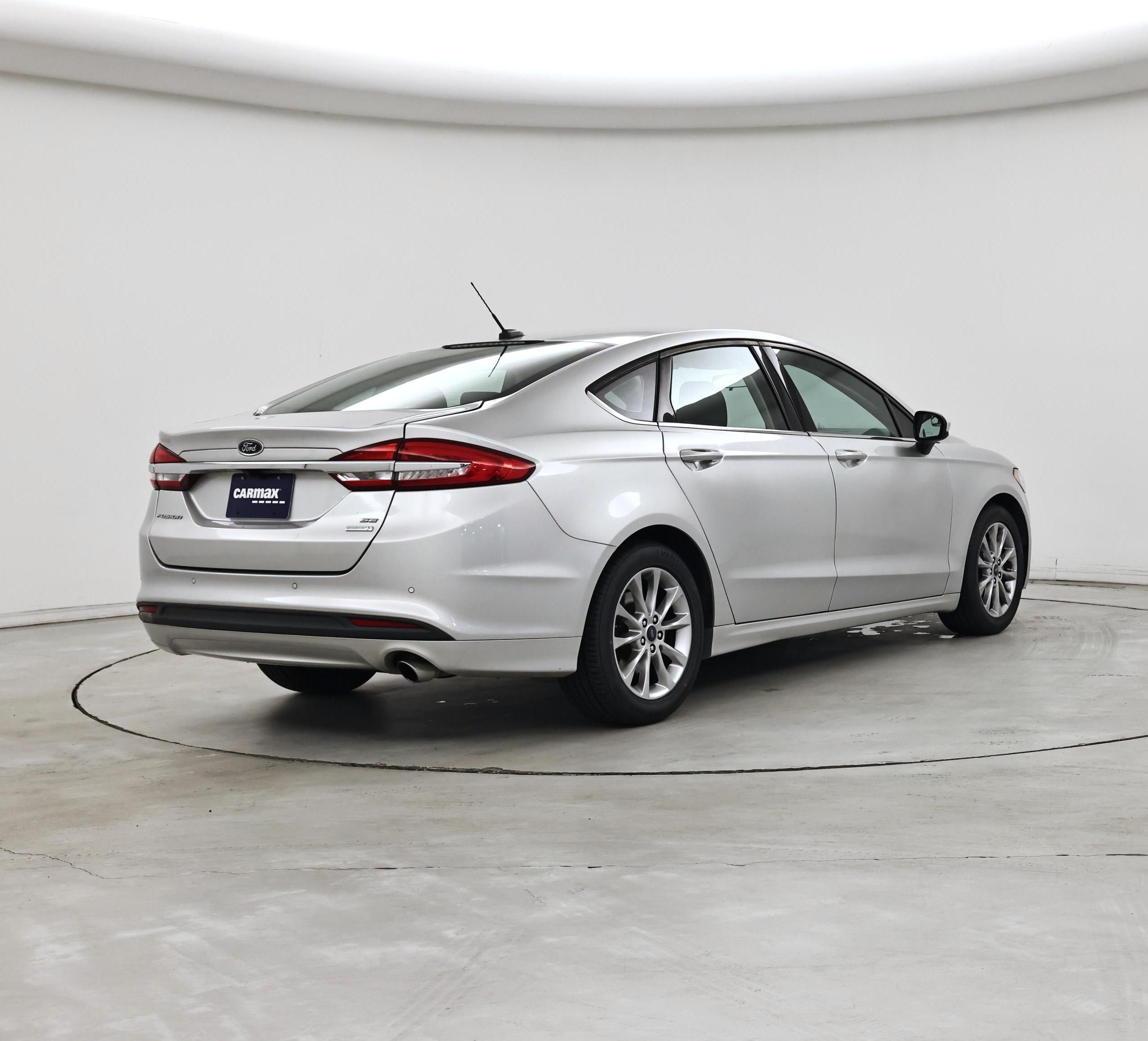 Thumbnail: 2017 Ford Fusion - 8