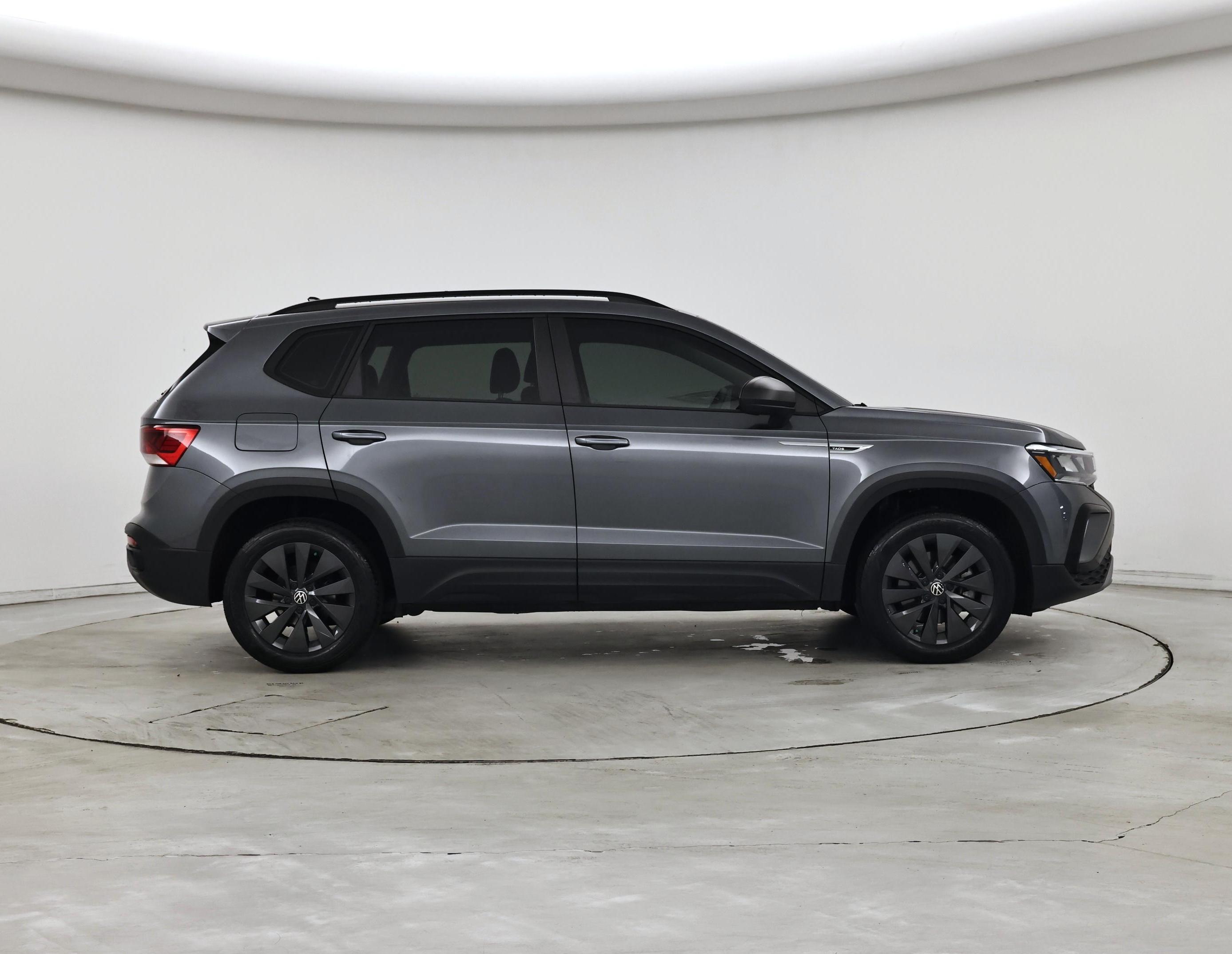 Thumbnail: 2022 Volkswagen Taos - 7
