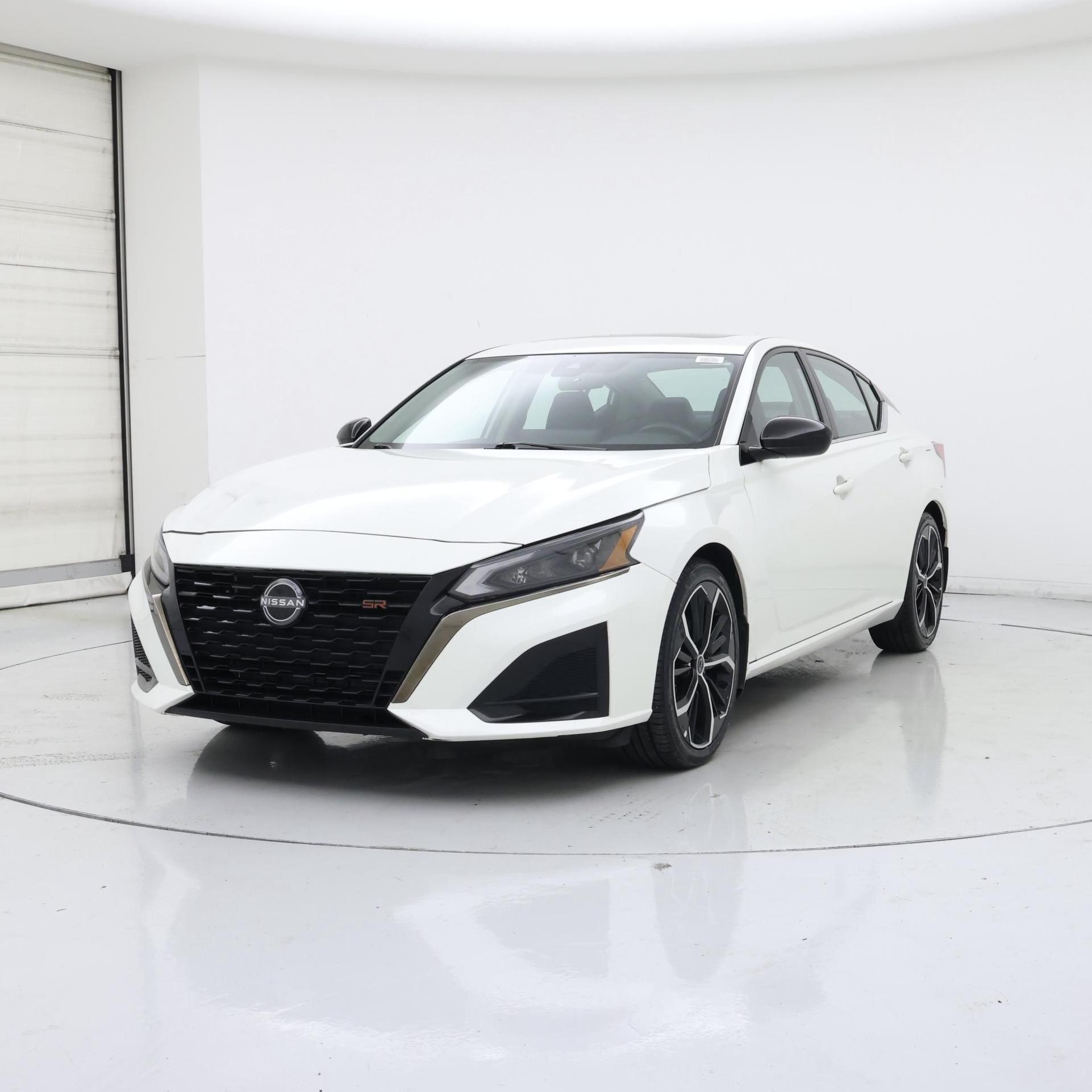 Thumbnail: 2023 Nissan Altima - 4