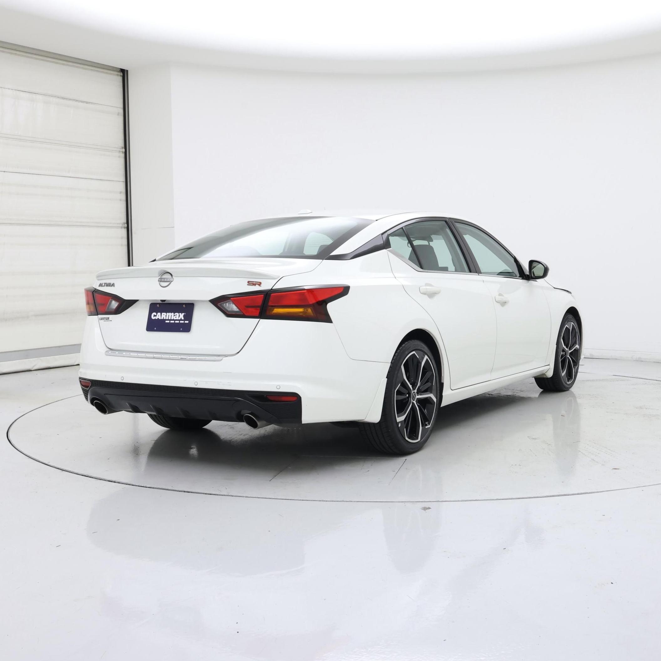 Thumbnail: 2023 Nissan Altima - 8