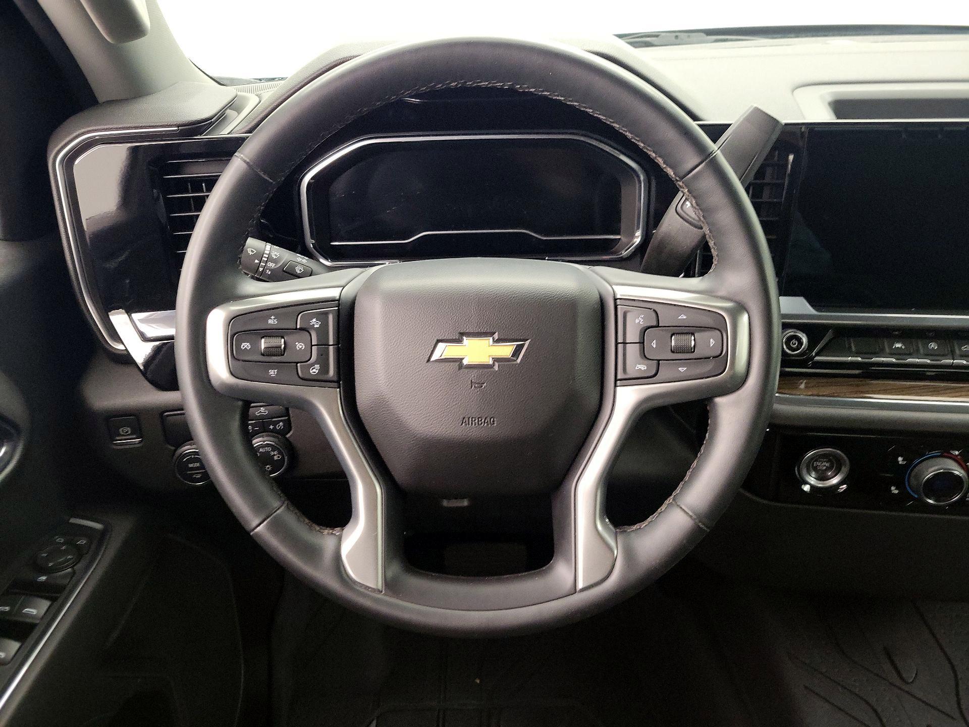 Thumbnail: 2023 Chevrolet Silverado 1500 - 10