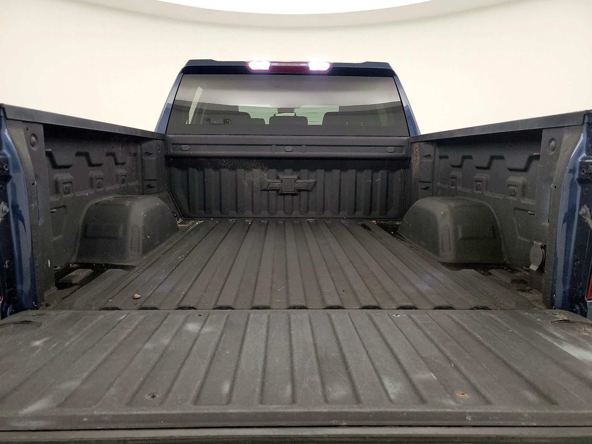 Thumbnail: 2023 Chevrolet Silverado 1500 - 20