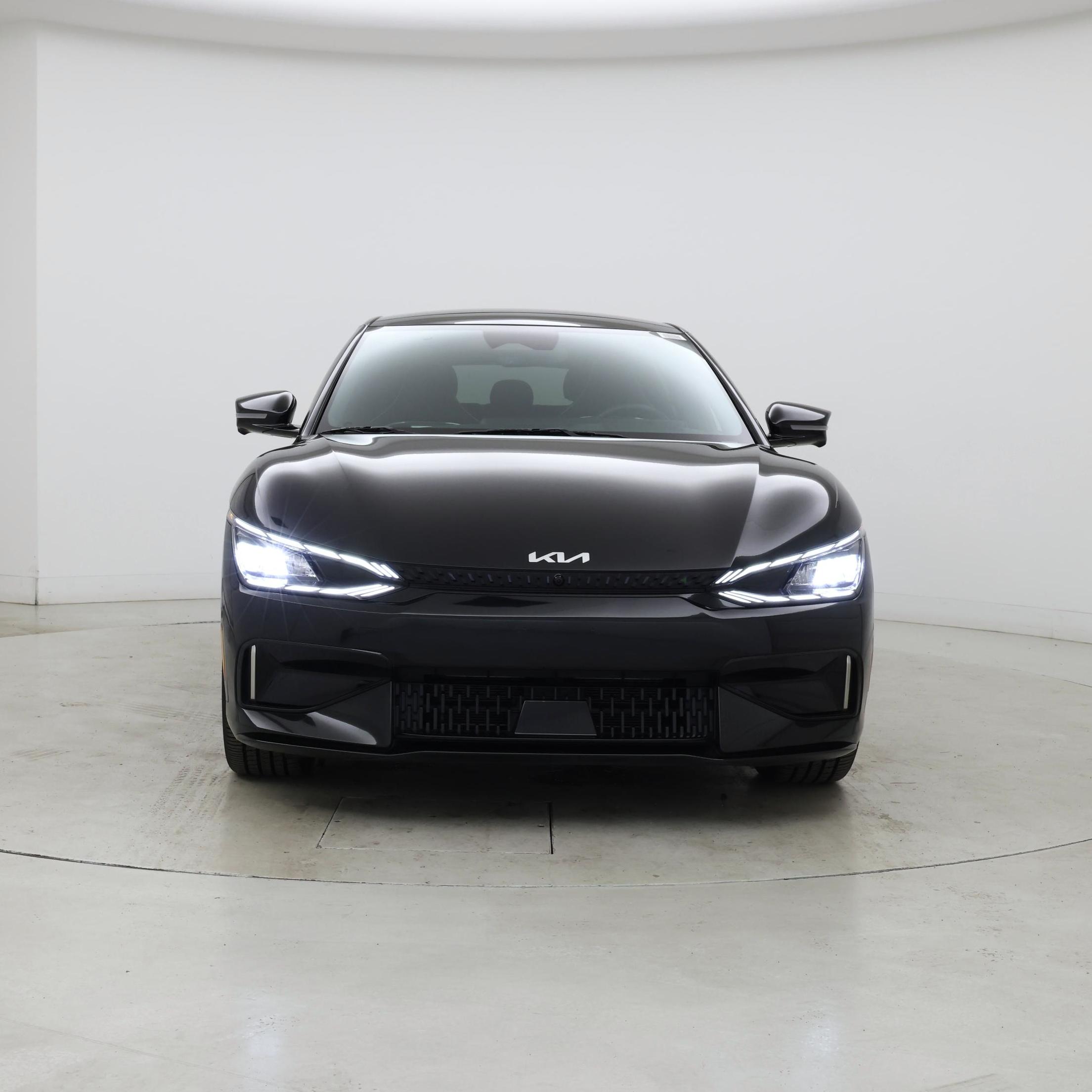 Thumbnail: 2023 Kia EV6 - 5