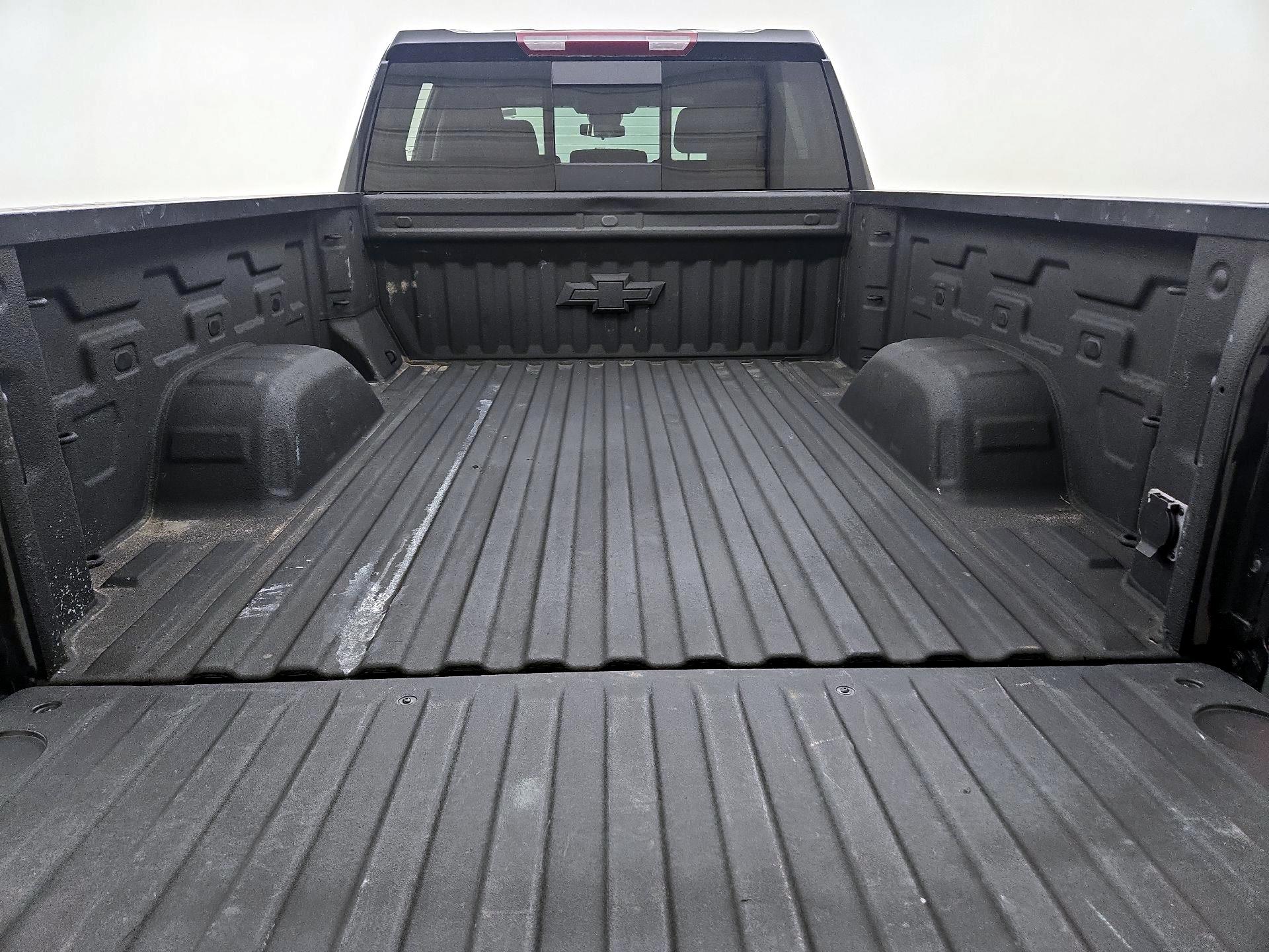 Thumbnail: 2023 Chevrolet Silverado 1500 - 18
