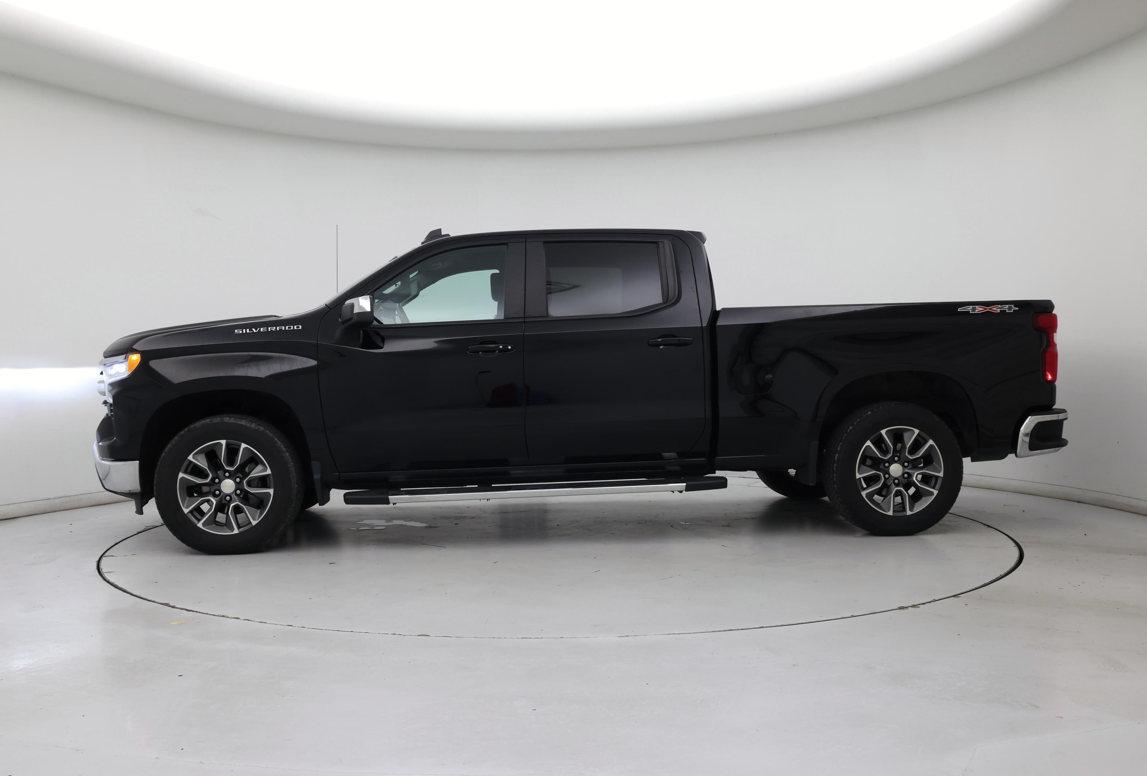 Thumbnail: 2023 Chevrolet Silverado 1500 - 3