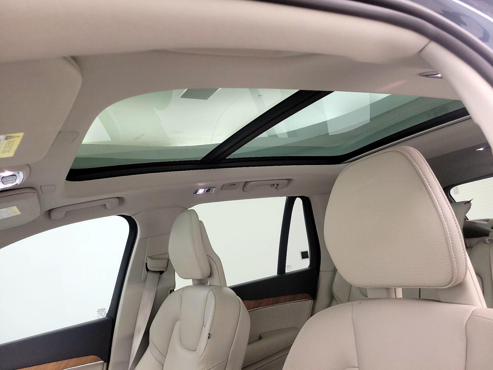 2021 Volvo XC90 Momentum - Photo 20