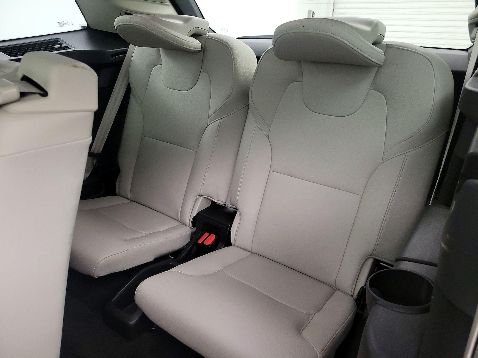 2021 Volvo XC90 Momentum - Photo 22