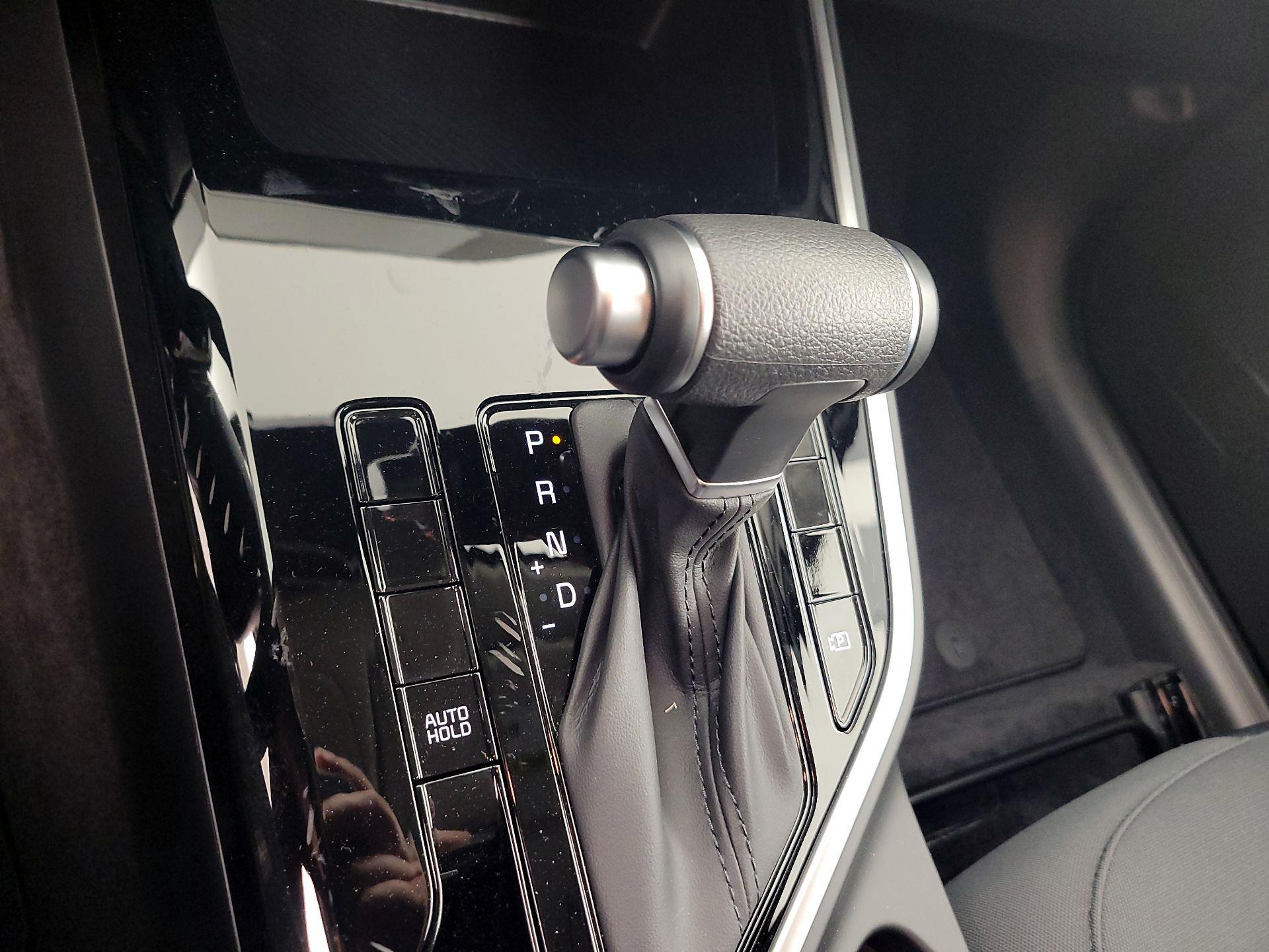 Thumbnail: 2024 Kia Niro - 17