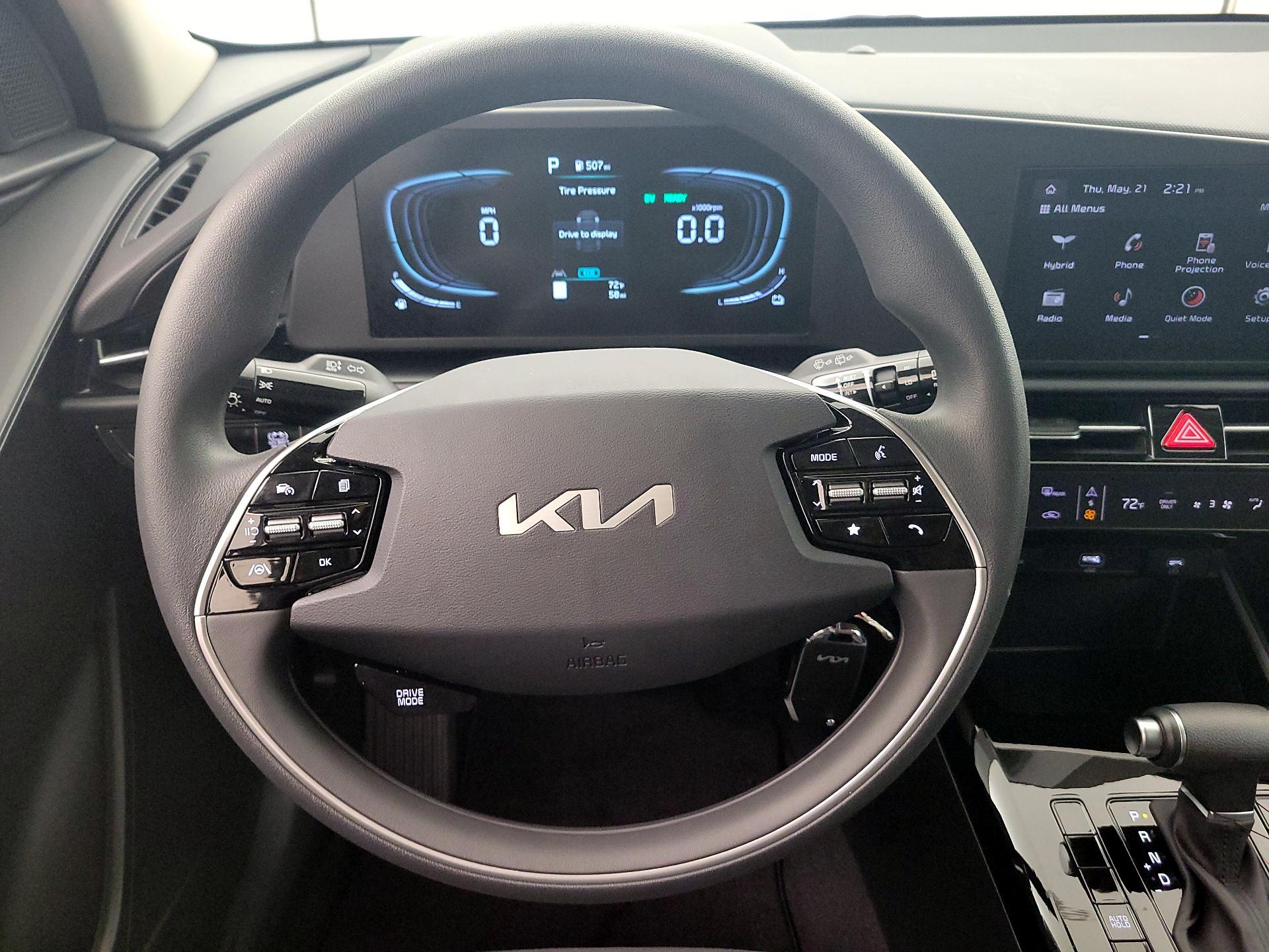 Thumbnail: 2024 Kia Niro - 10