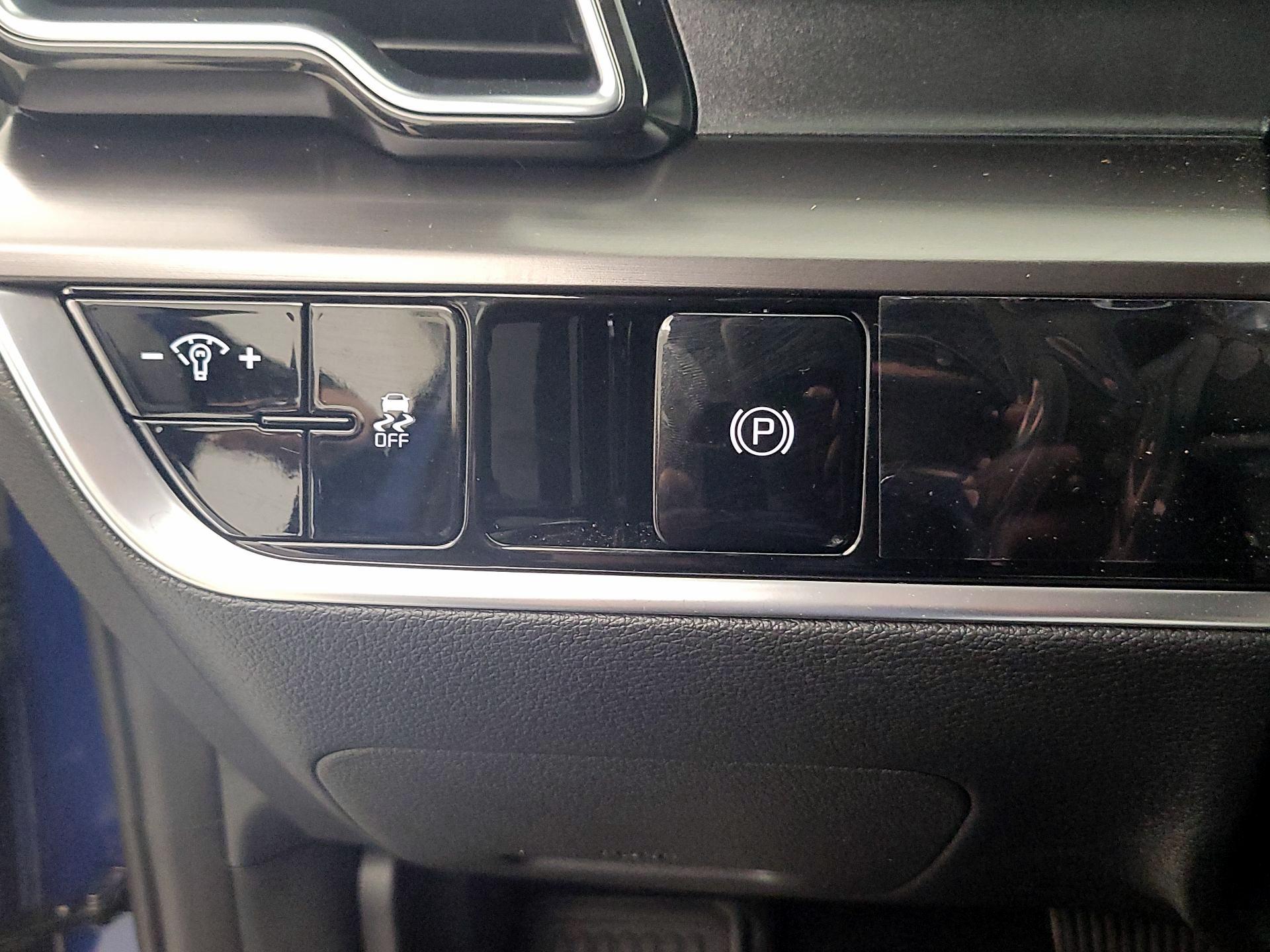 Thumbnail: 2024 Kia Sportage - 13
