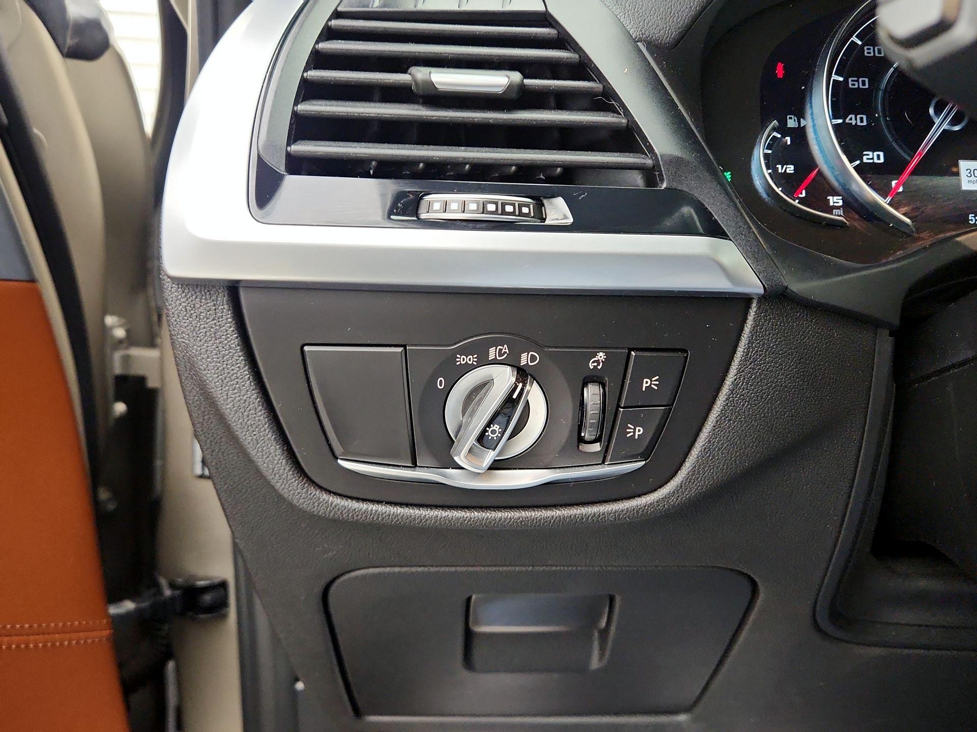 Thumbnail: 2020 BMW X3 - 13