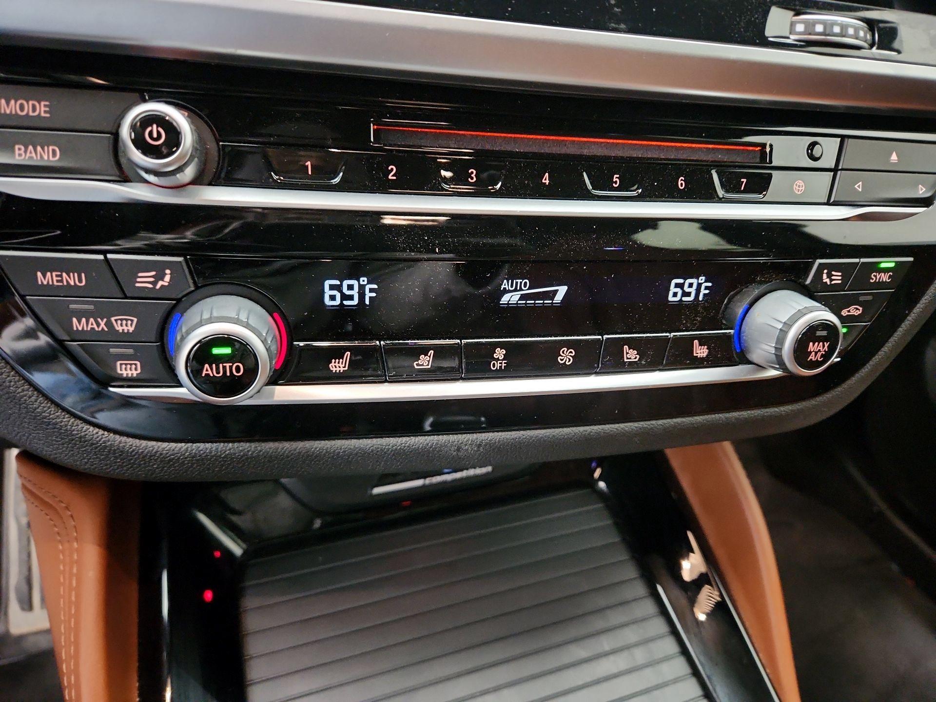 Thumbnail: 2020 BMW X3 - 17