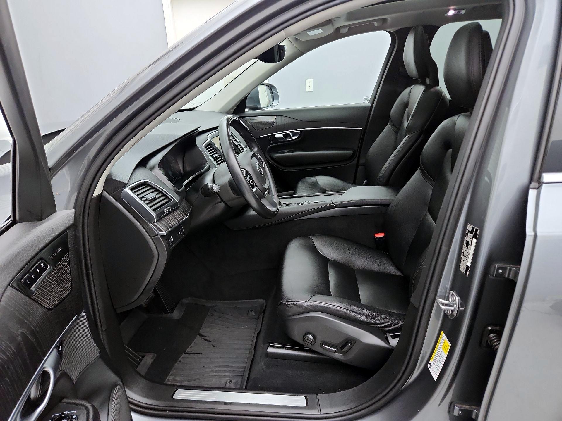 Thumbnail: 2020 Volvo XC90 - 11