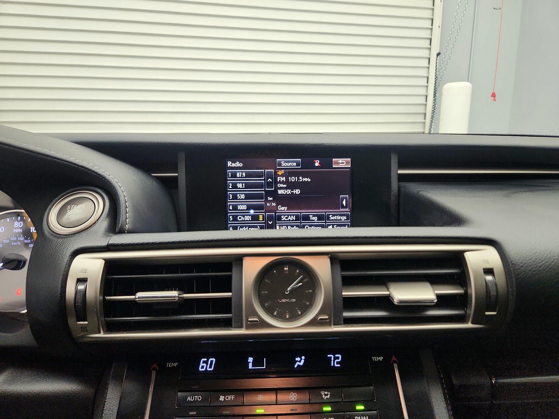Thumbnail: 2014 Lexus IS - 16
