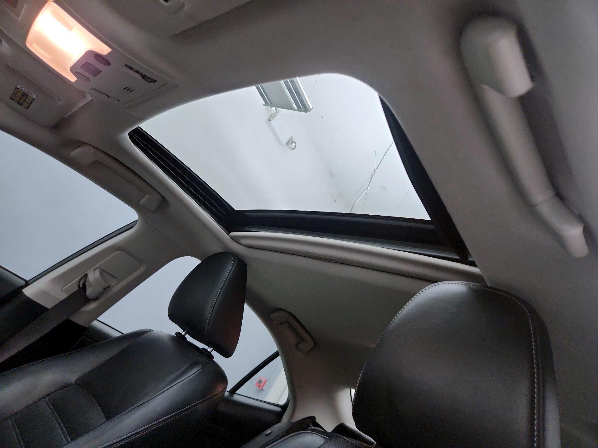 Thumbnail: 2014 Lexus IS - 20