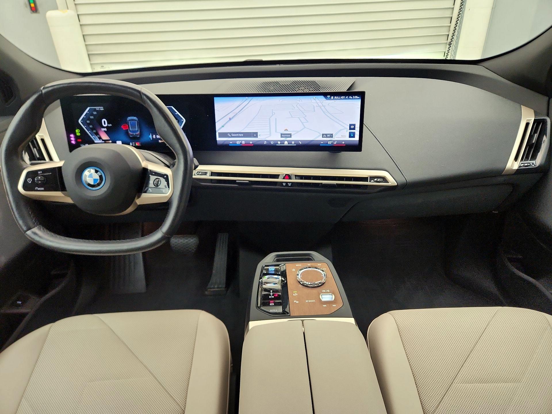 Thumbnail: 2024 BMW iX - 9