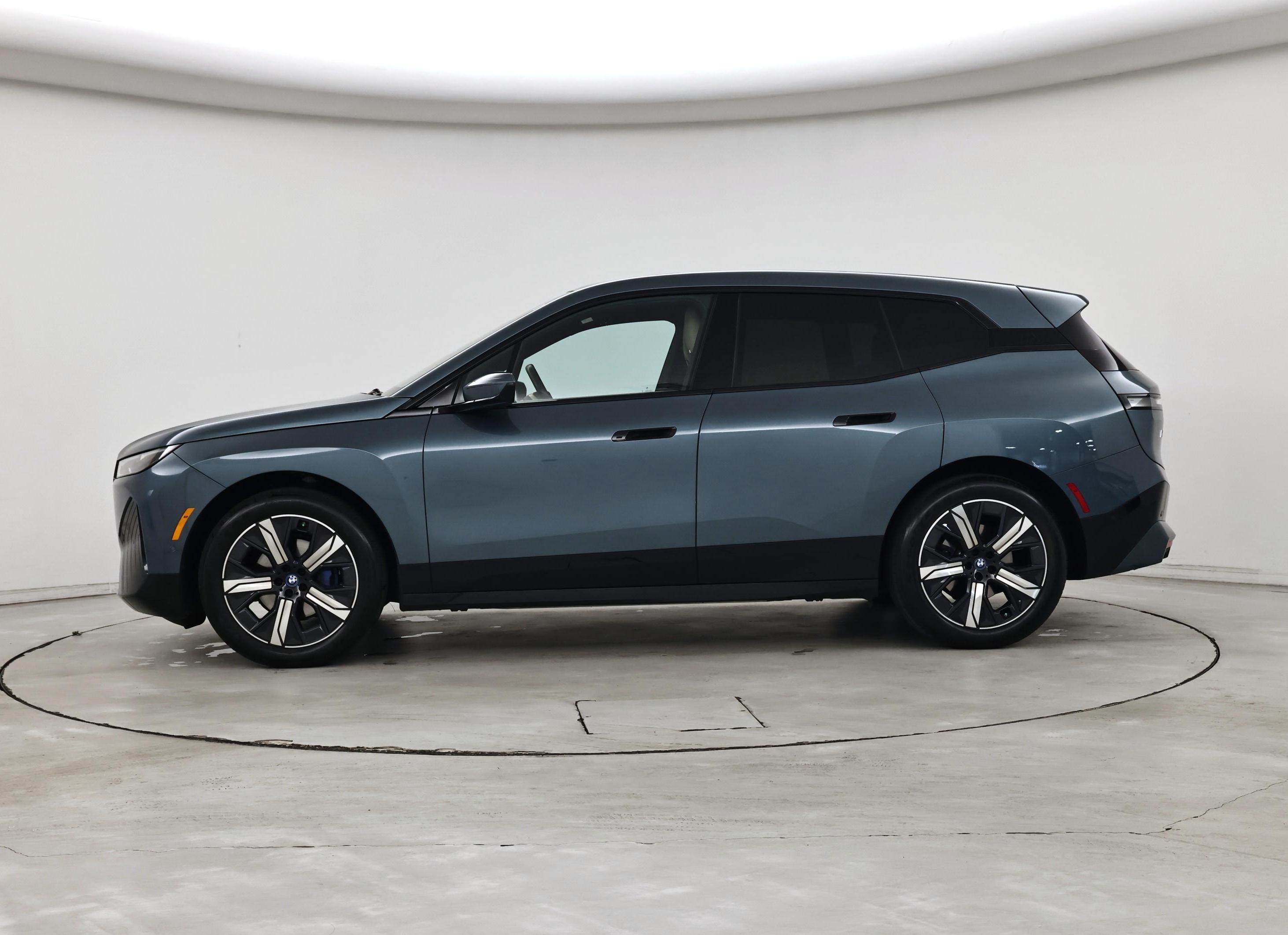 Thumbnail: 2024 BMW iX - 3