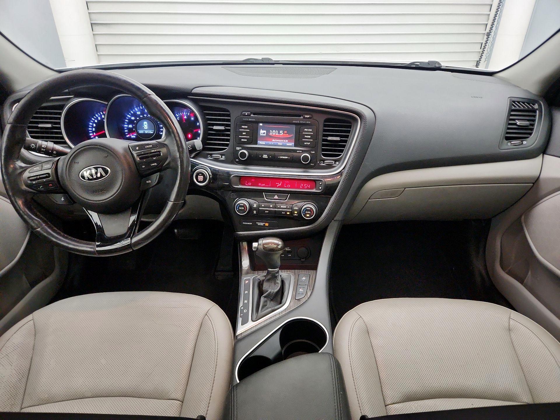 Thumbnail: 2015 Kia Optima - 9