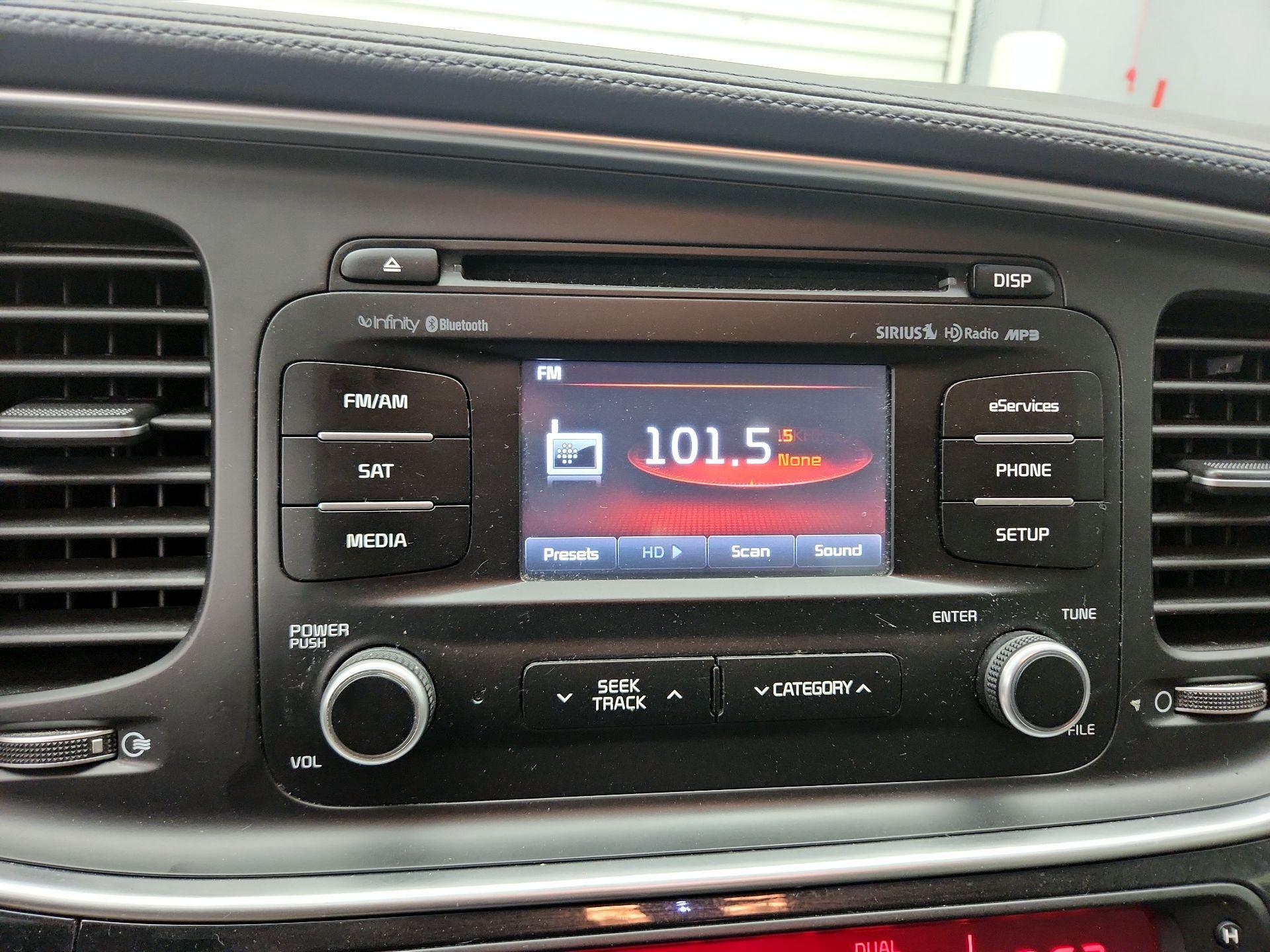 Thumbnail: 2015 Kia Optima - 15