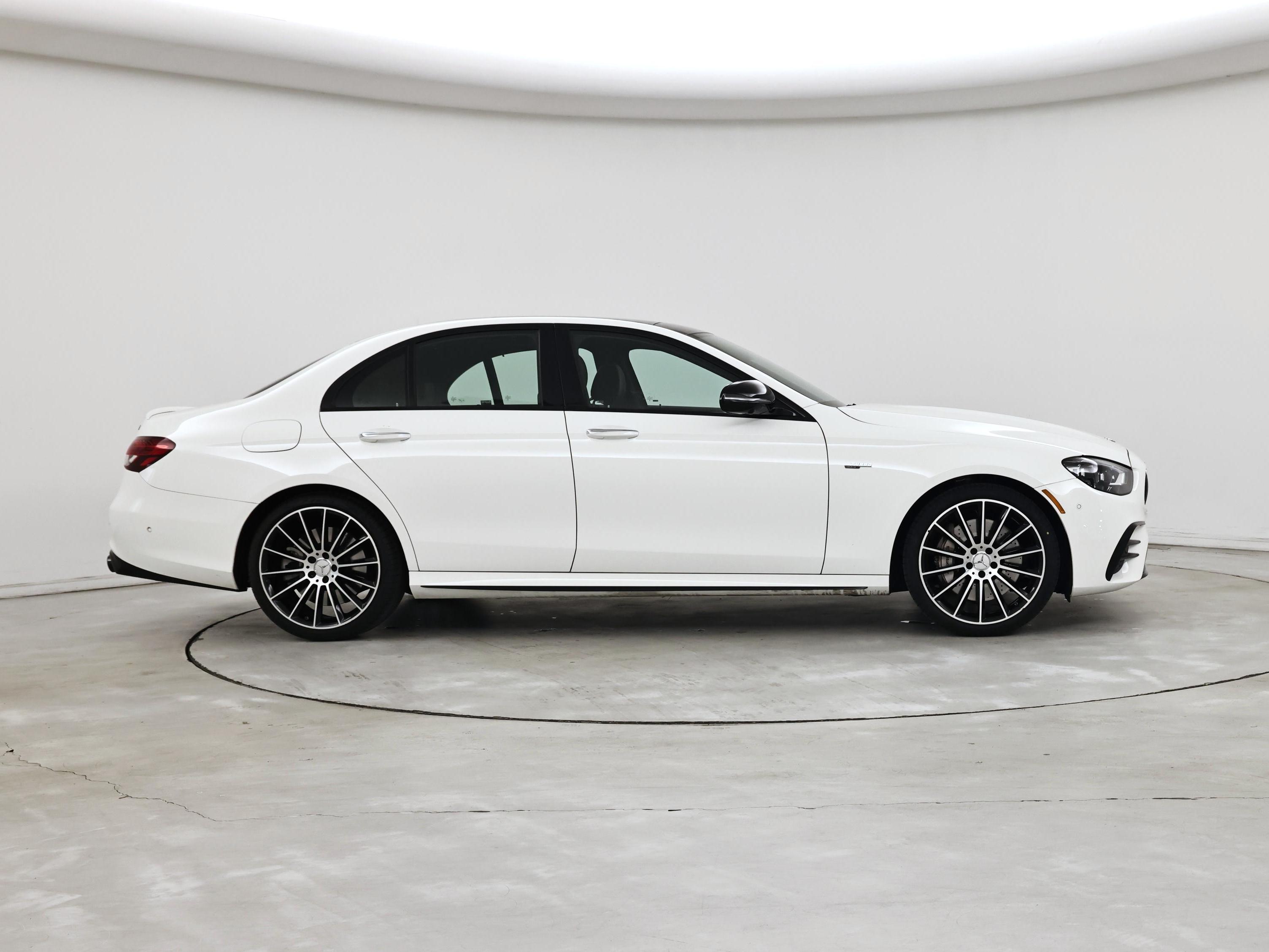Thumbnail: 2023 Mercedes-Benz E-Class - 7