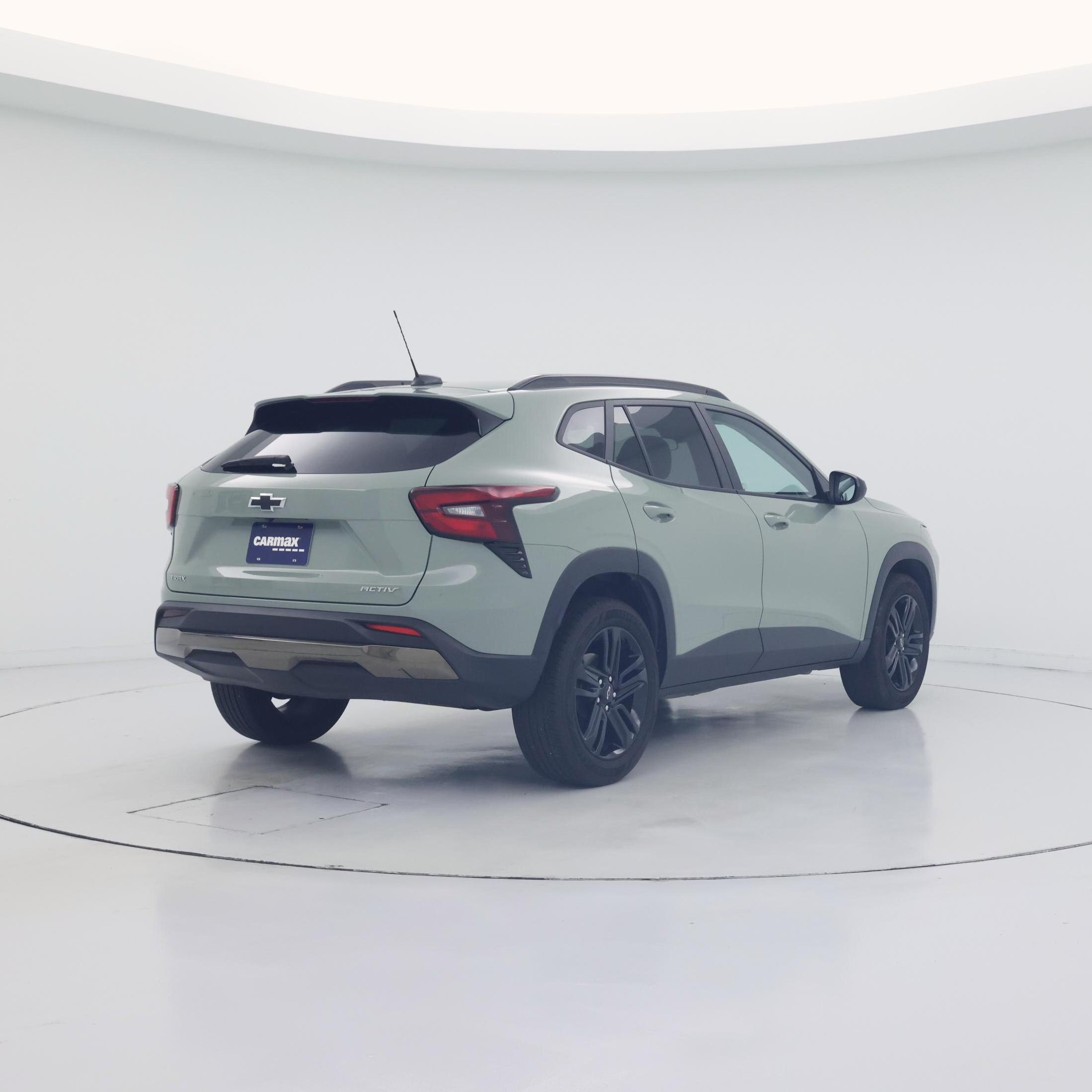 Thumbnail: 2024 Chevrolet Trax - 8