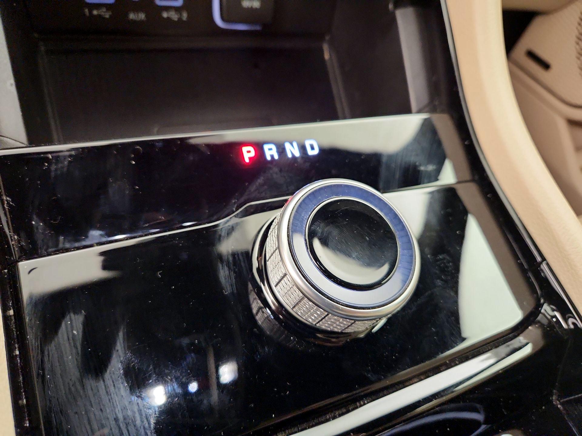 Thumbnail: 2023 Jeep Grand Cherokee - 18