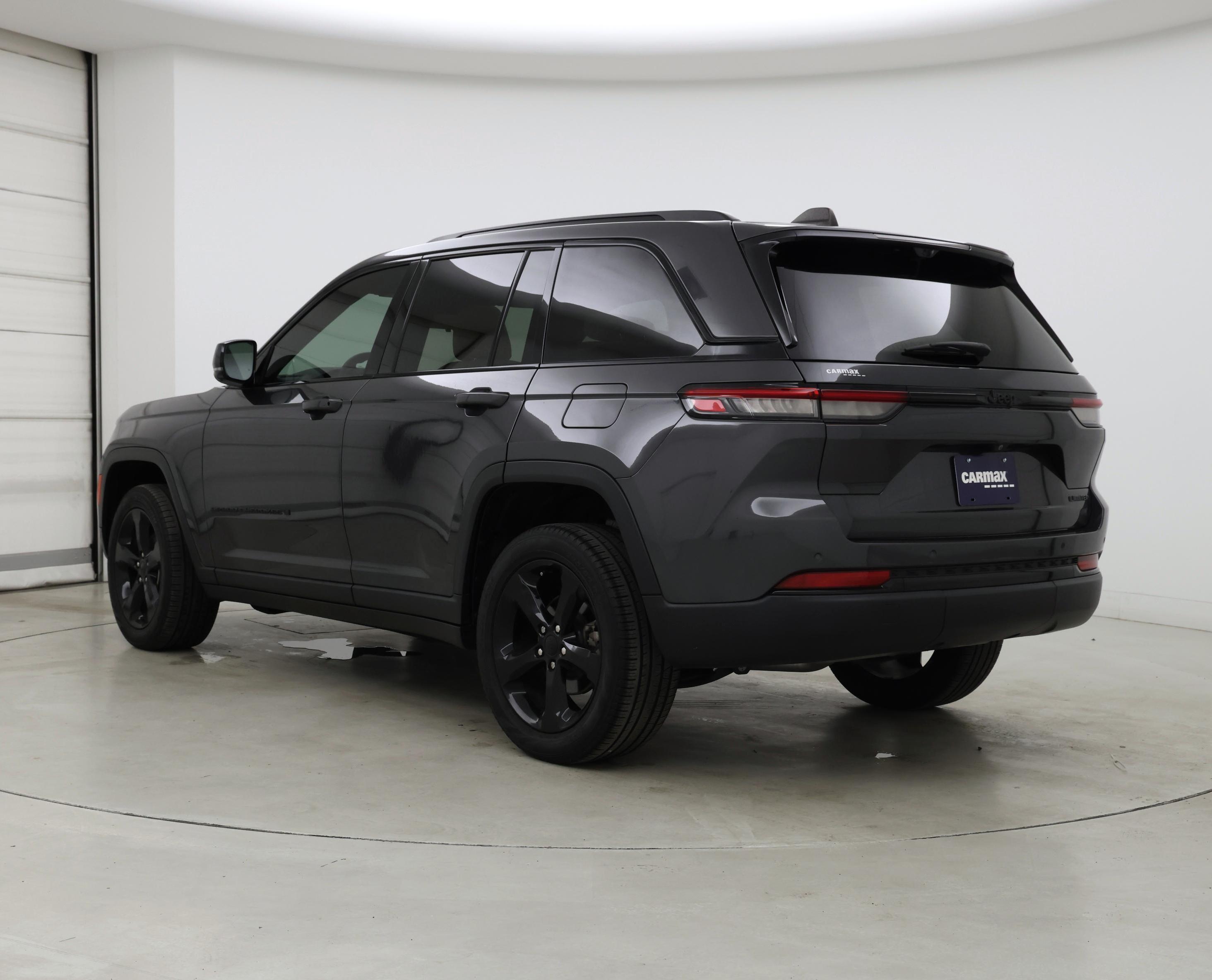 Thumbnail: 2023 Jeep Grand Cherokee - 2