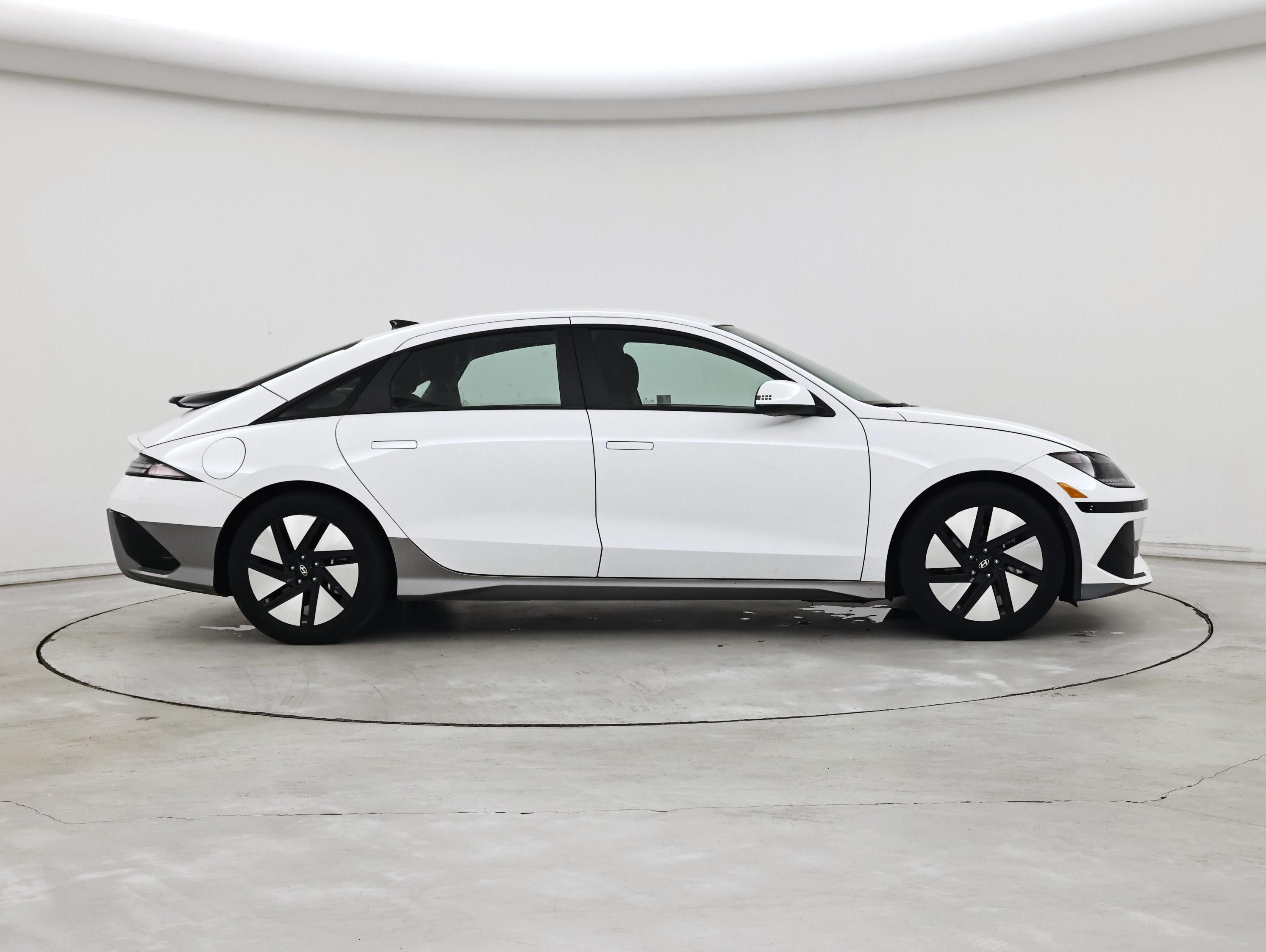 Thumbnail: 2024 Hyundai Ioniq 6 - 7