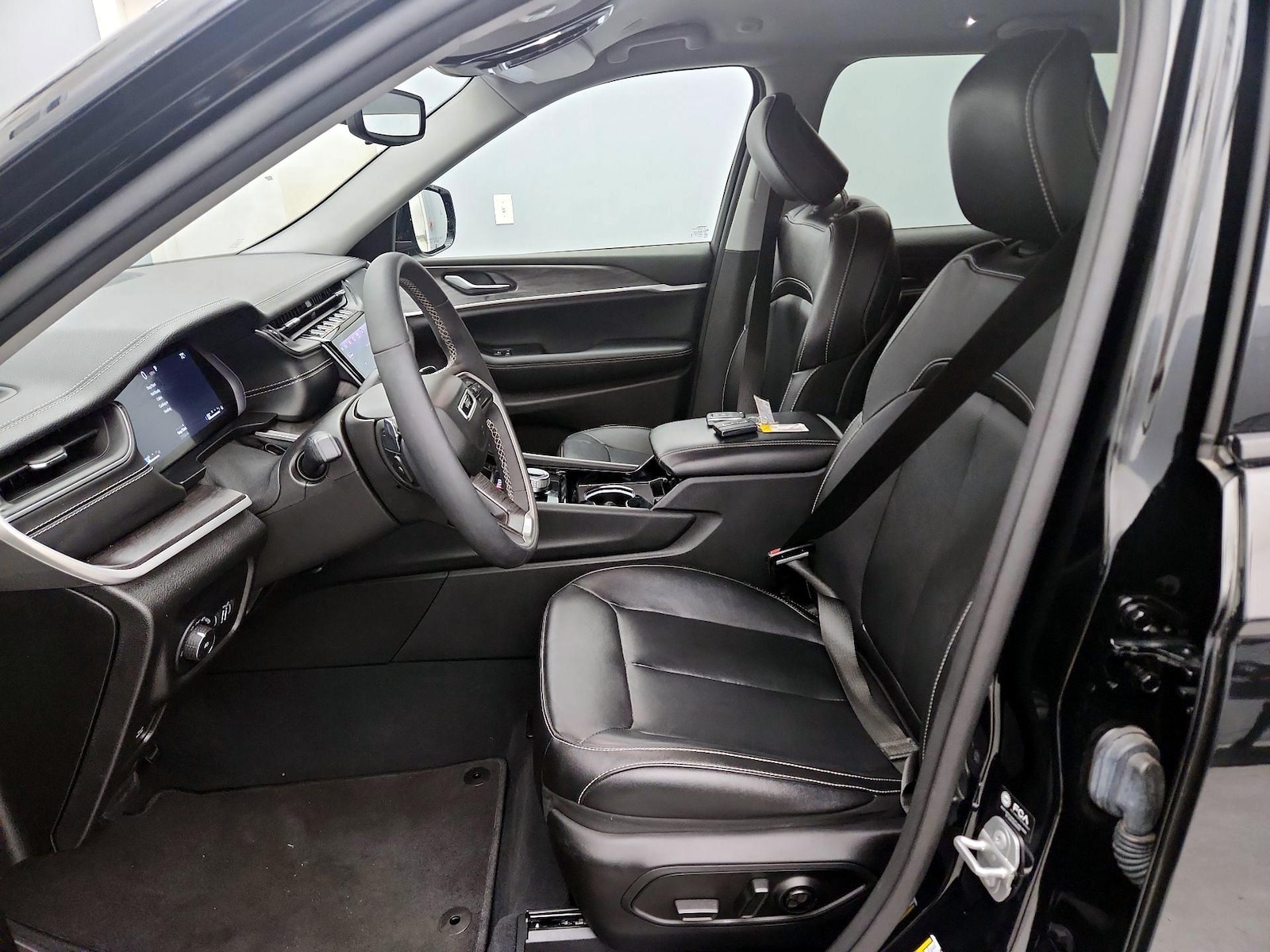 2023 Jeep Grand Cherokee Limited - Photo 12