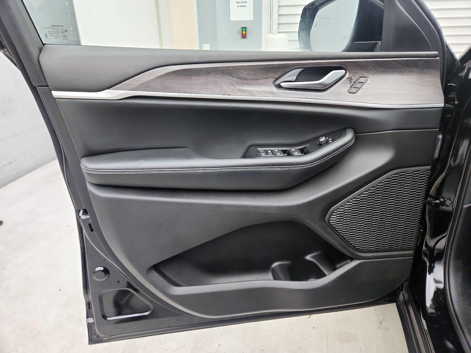 2023 Jeep Grand Cherokee Limited - Photo 13