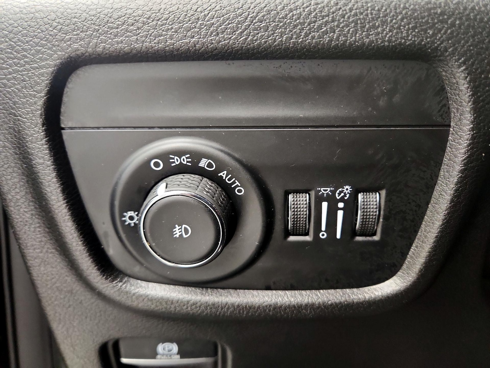 2023 Jeep Grand Cherokee Limited - Photo 14