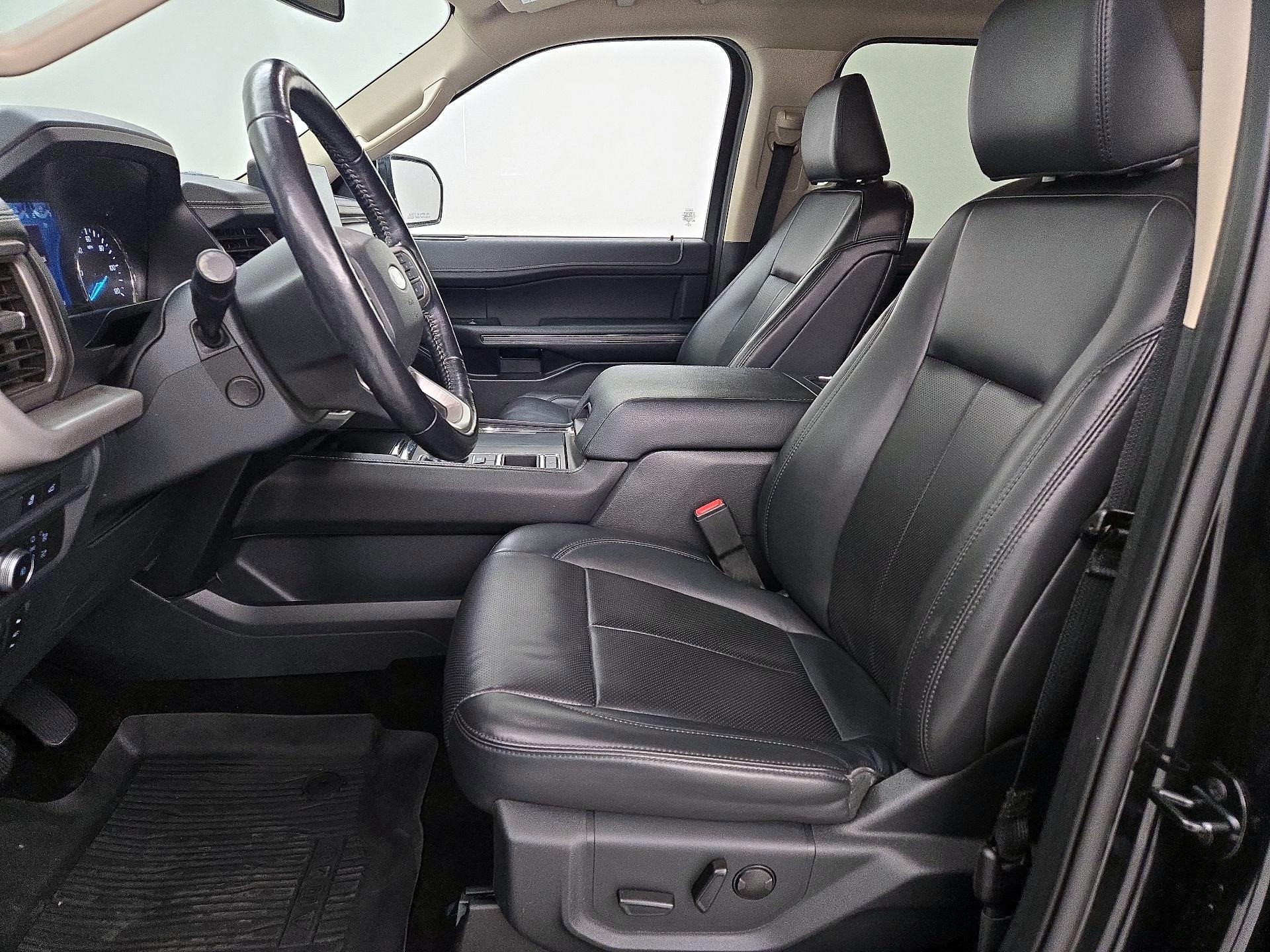 Thumbnail: 2022 Ford Expedition MAX - 11