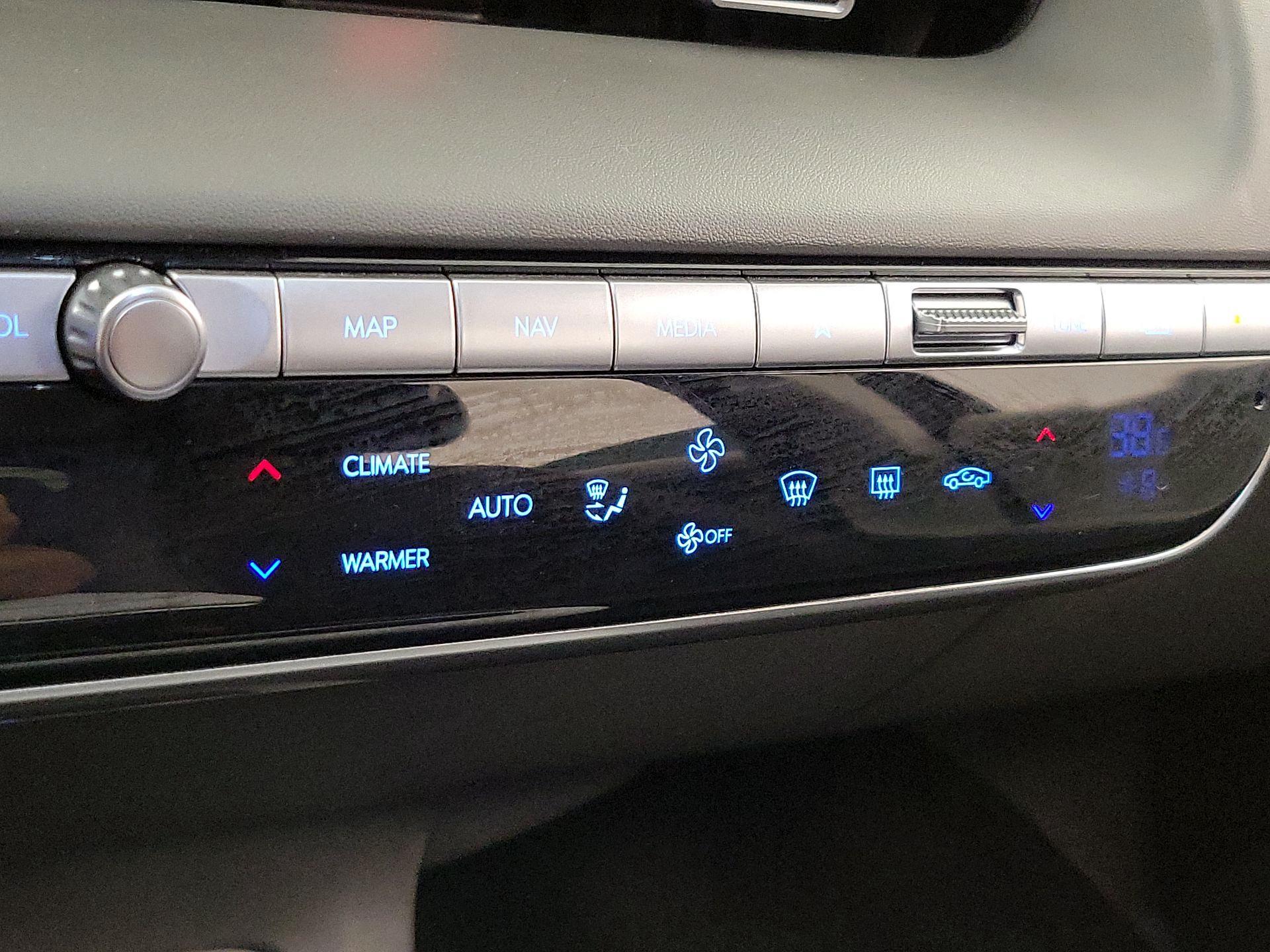 Thumbnail: 2024 Hyundai Ioniq 5 - 17