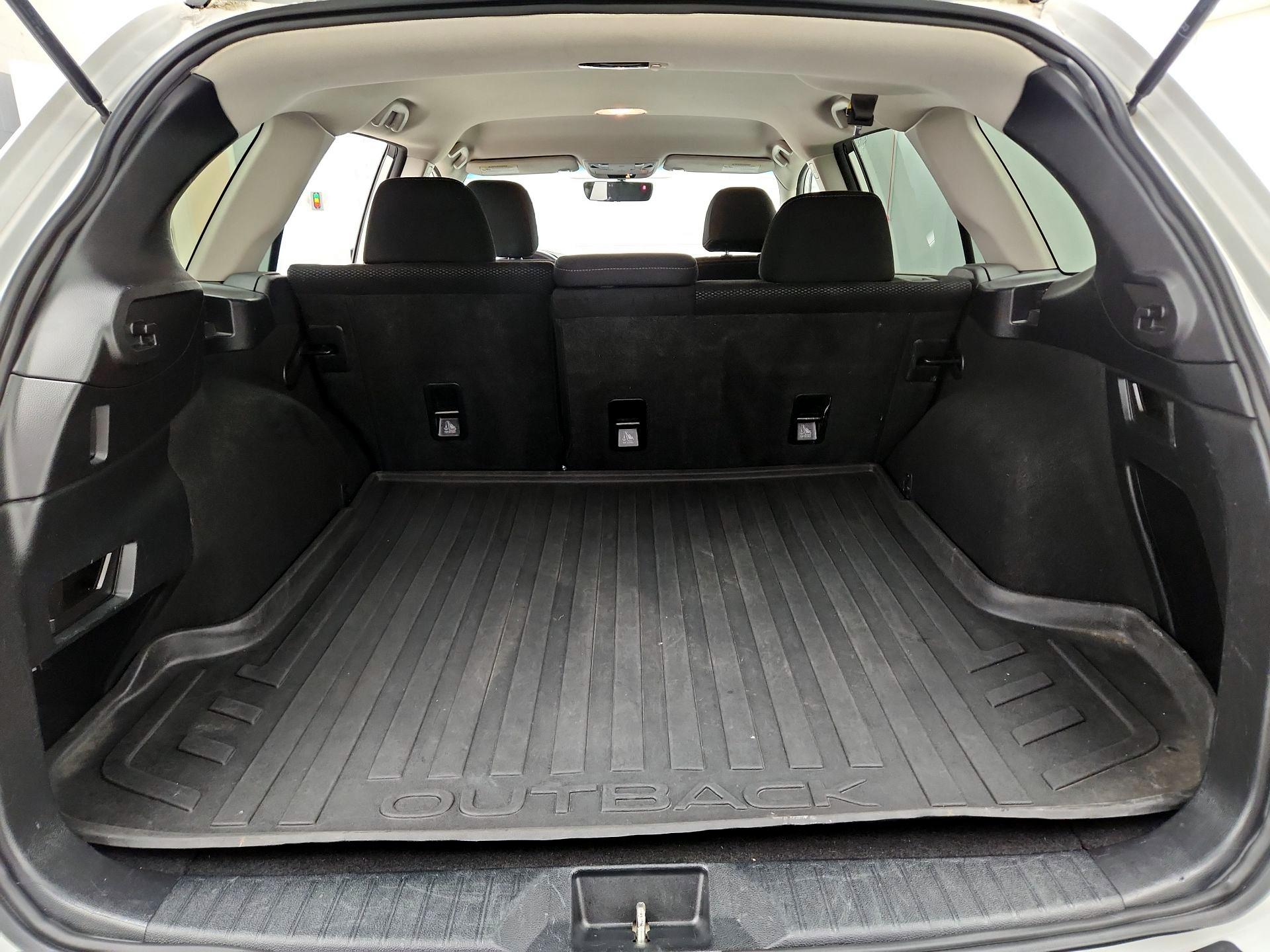 Thumbnail: 2017 Subaru Outback - 20