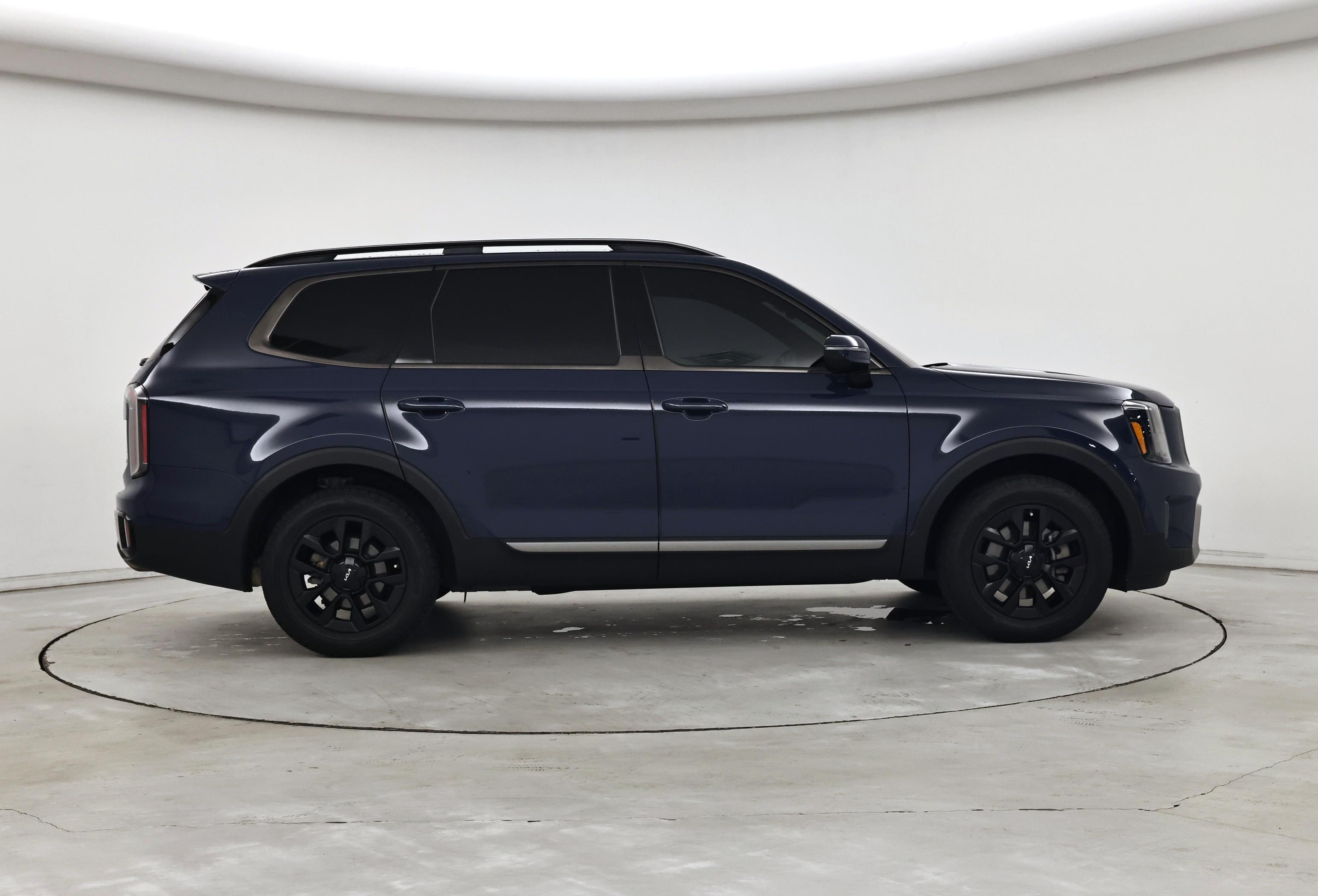 Thumbnail: 2023 Kia Telluride - 7