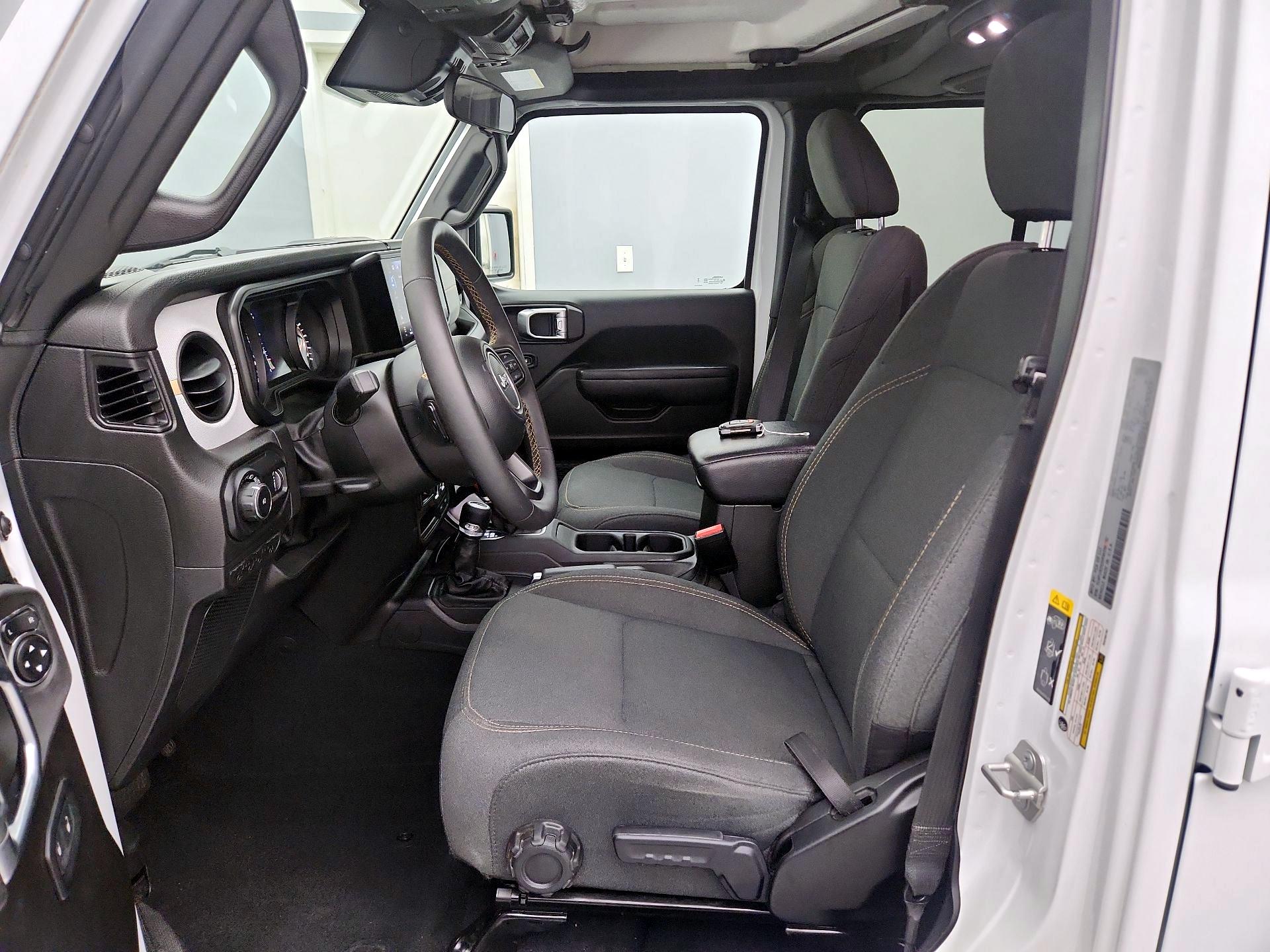 Thumbnail: 2024 Jeep Wrangler - 11