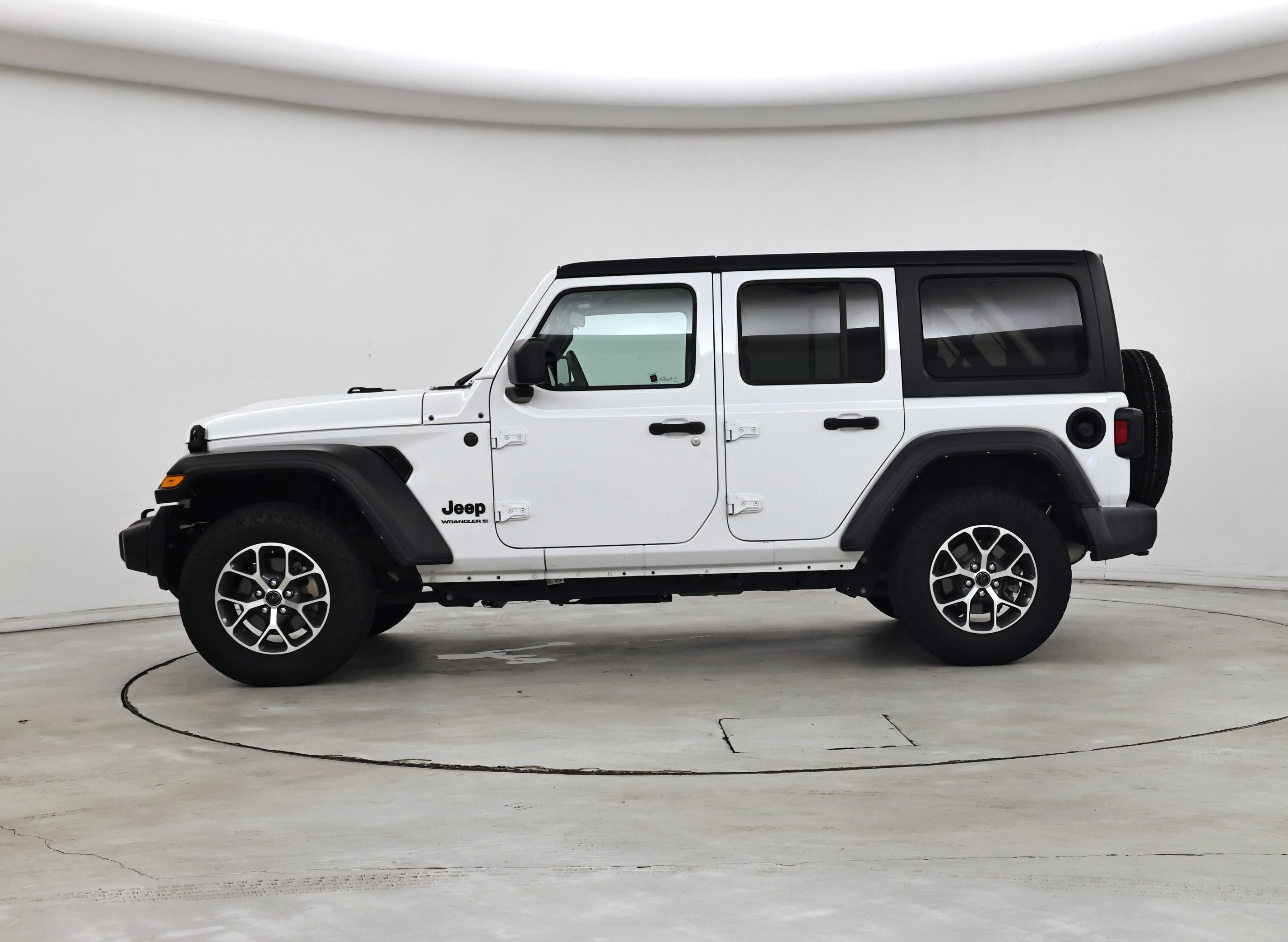 Thumbnail: 2024 Jeep Wrangler - 3