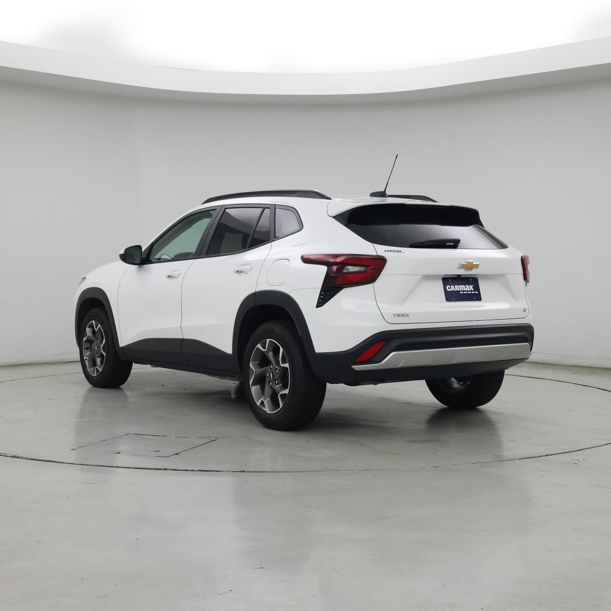 Thumbnail: 2025 Chevrolet Trax - 2