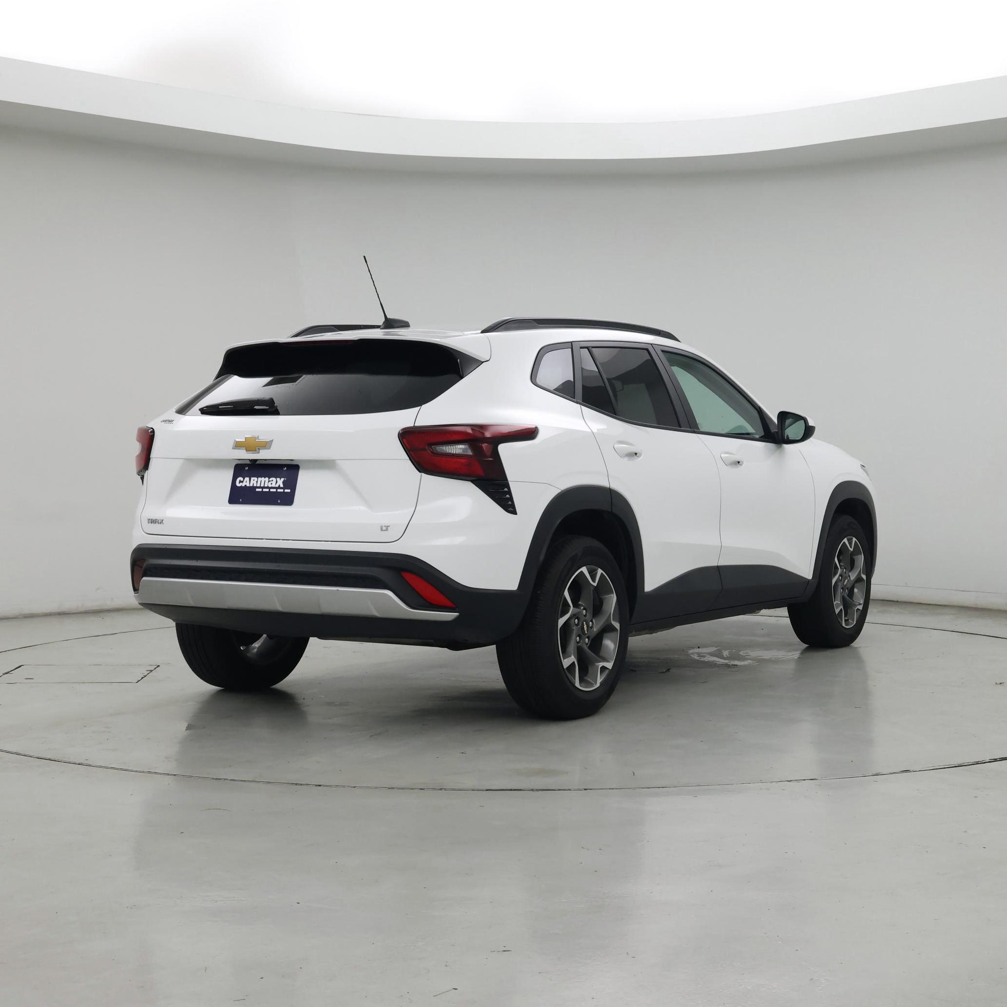 Thumbnail: 2025 Chevrolet Trax - 8
