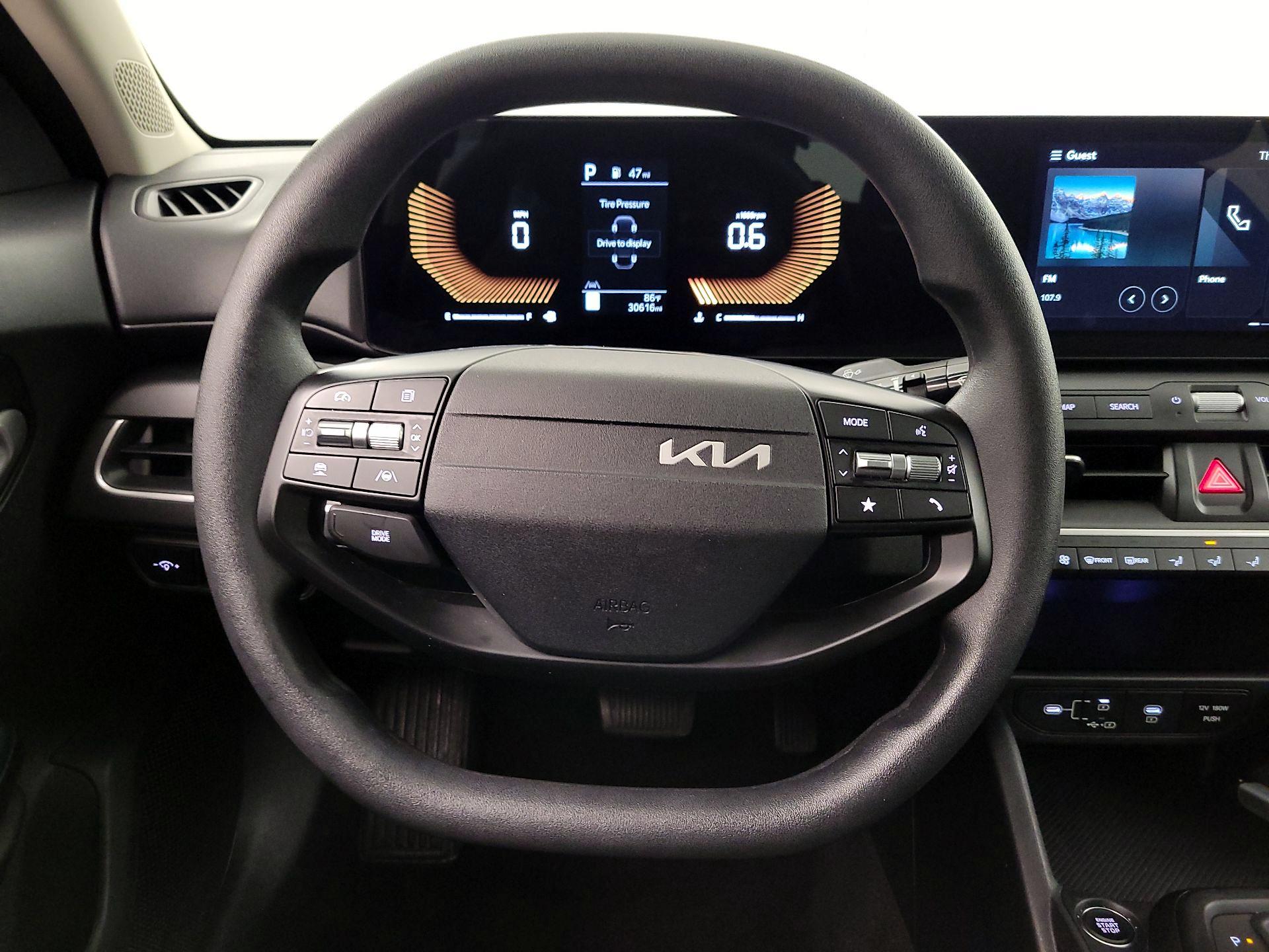 Thumbnail: 2025 Kia K4 - 10