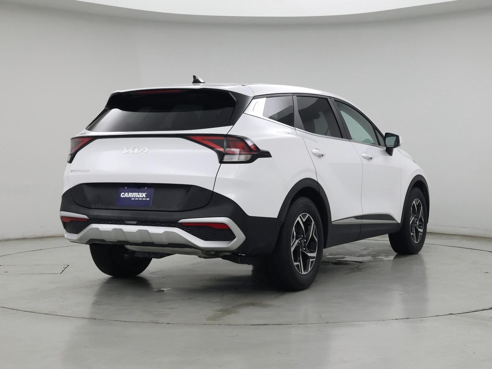 2025 Kia Sportage LX - Photo 9