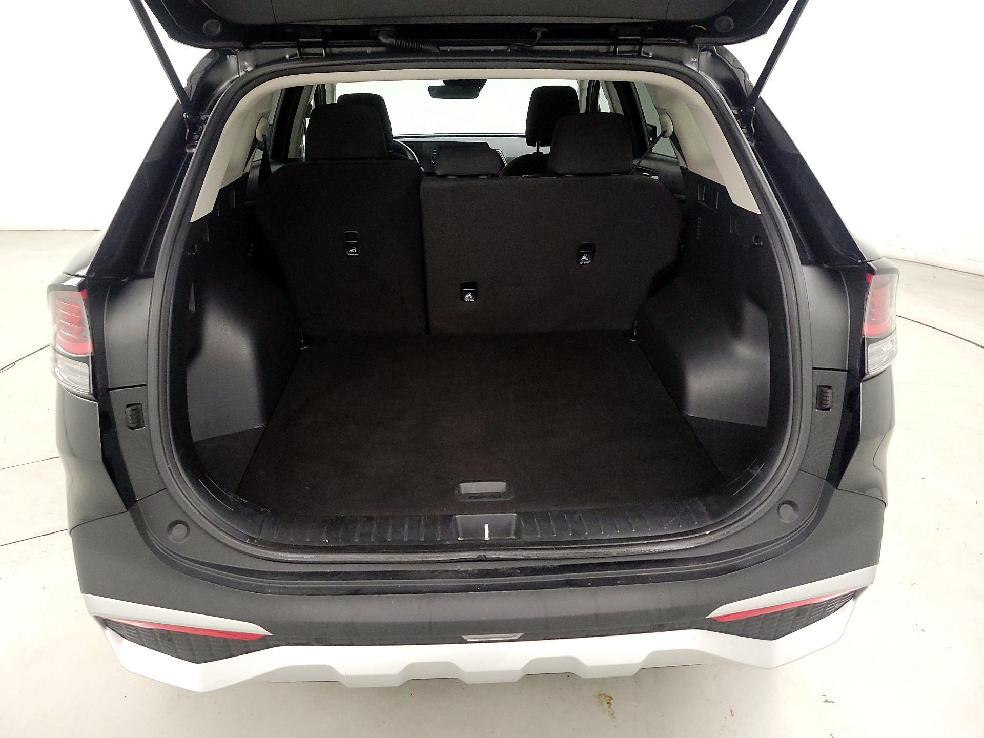Thumbnail: 2025 Kia Sportage - 20