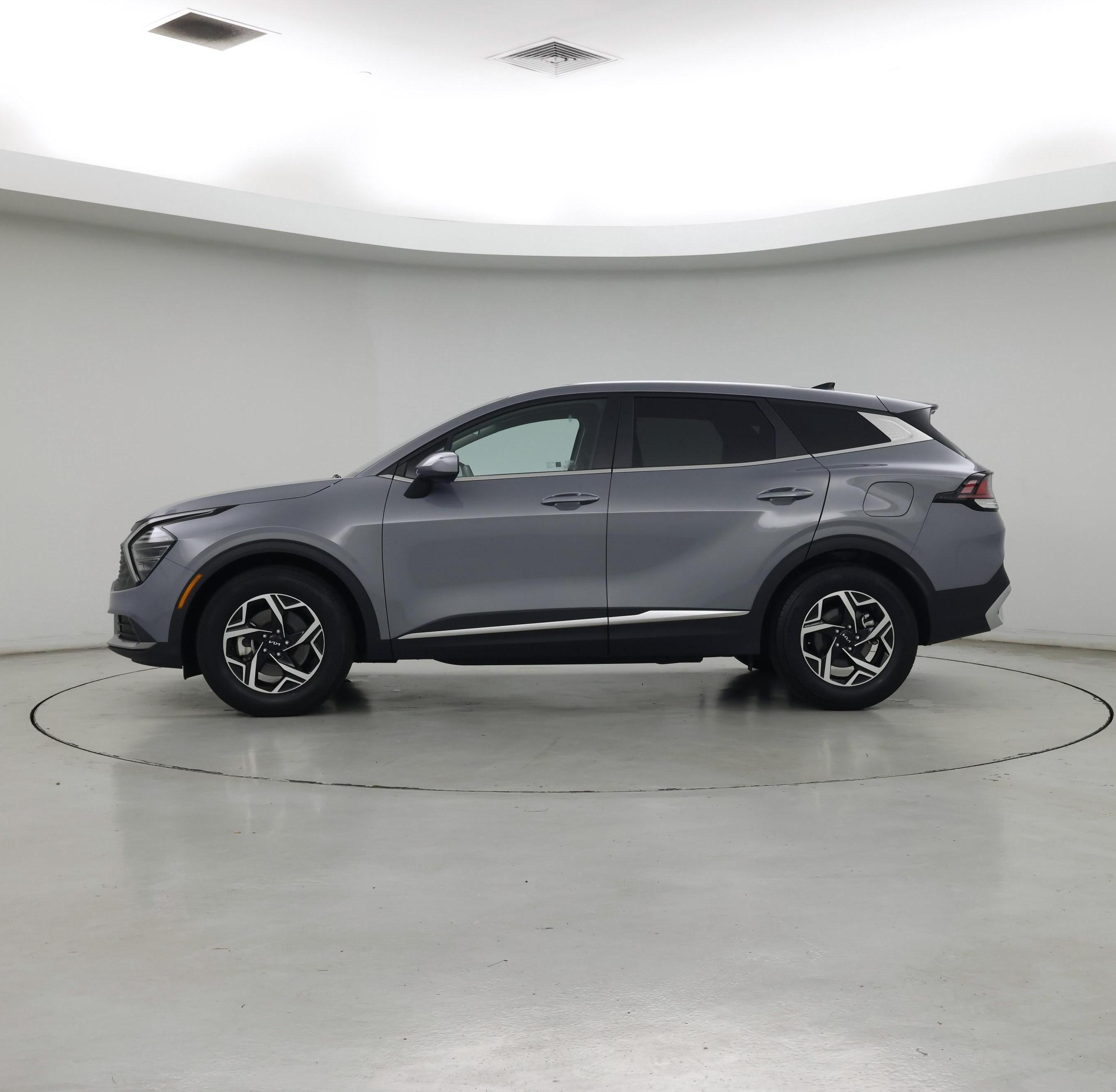 Thumbnail: 2025 Kia Sportage - 3