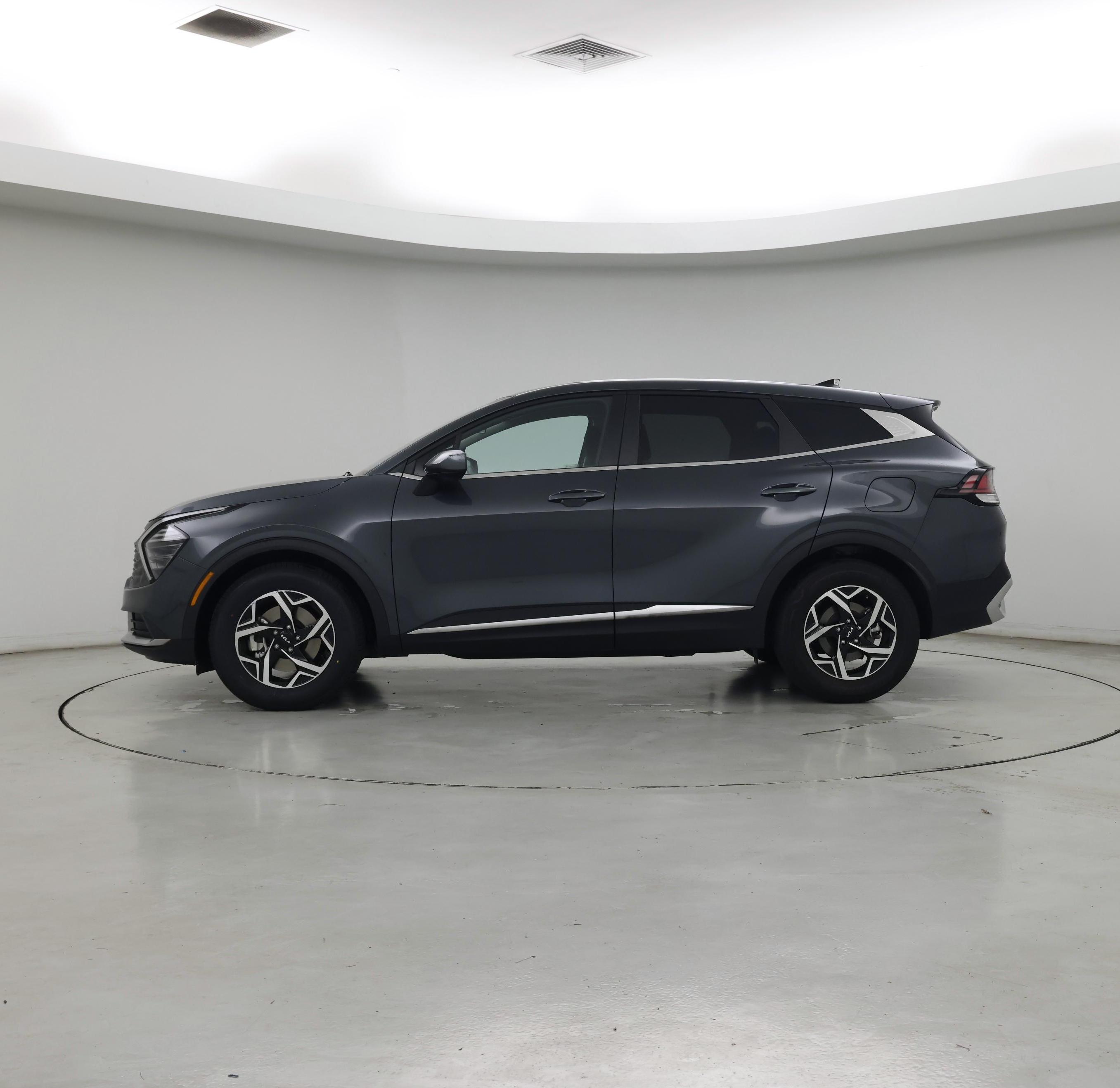 Thumbnail: 2025 Kia Sportage - 3