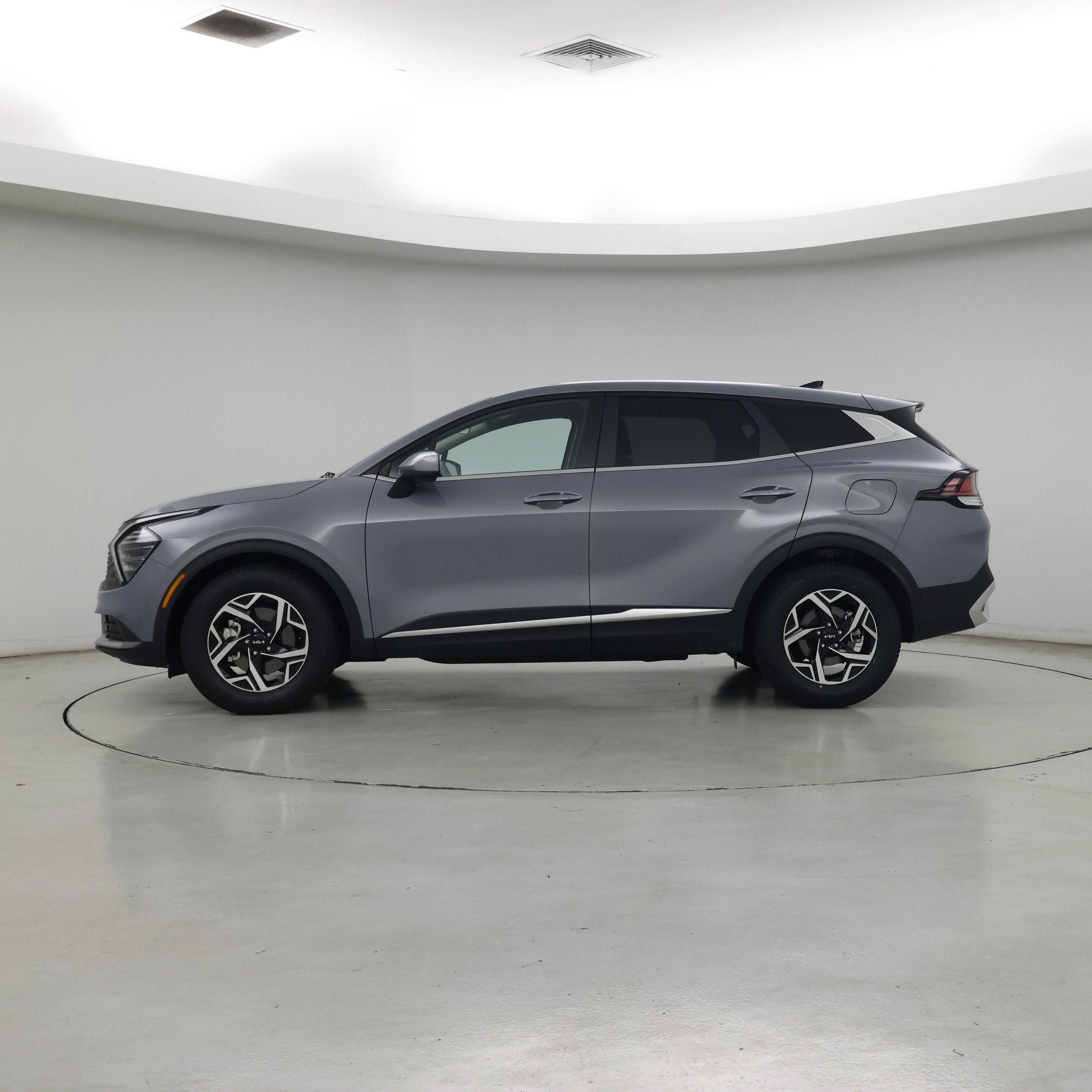 Thumbnail: 2025 Kia Sportage - 3