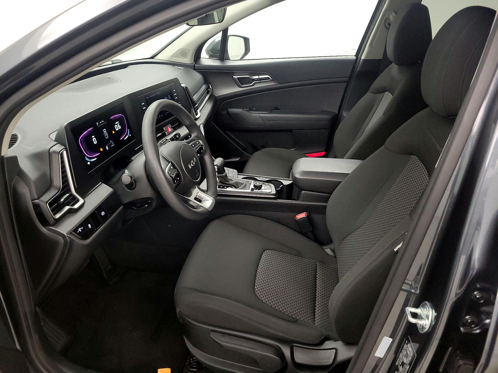 Thumbnail: 2025 Kia Sportage - 11