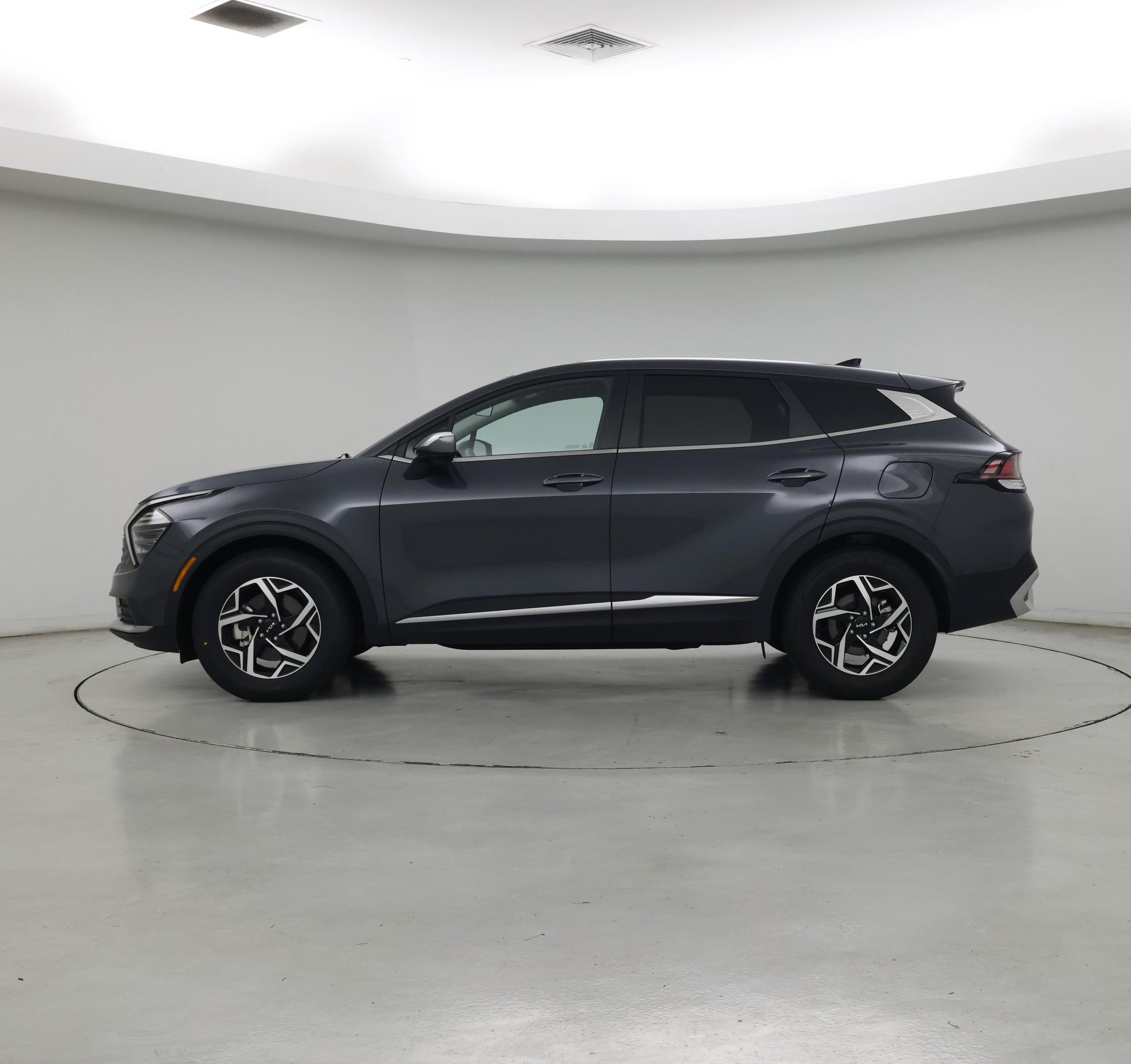 Thumbnail: 2025 Kia Sportage - 3