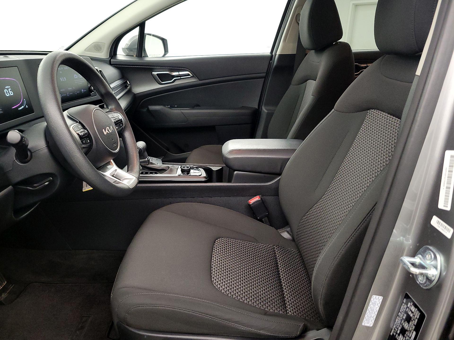 Thumbnail: 2025 Kia Sportage - 11