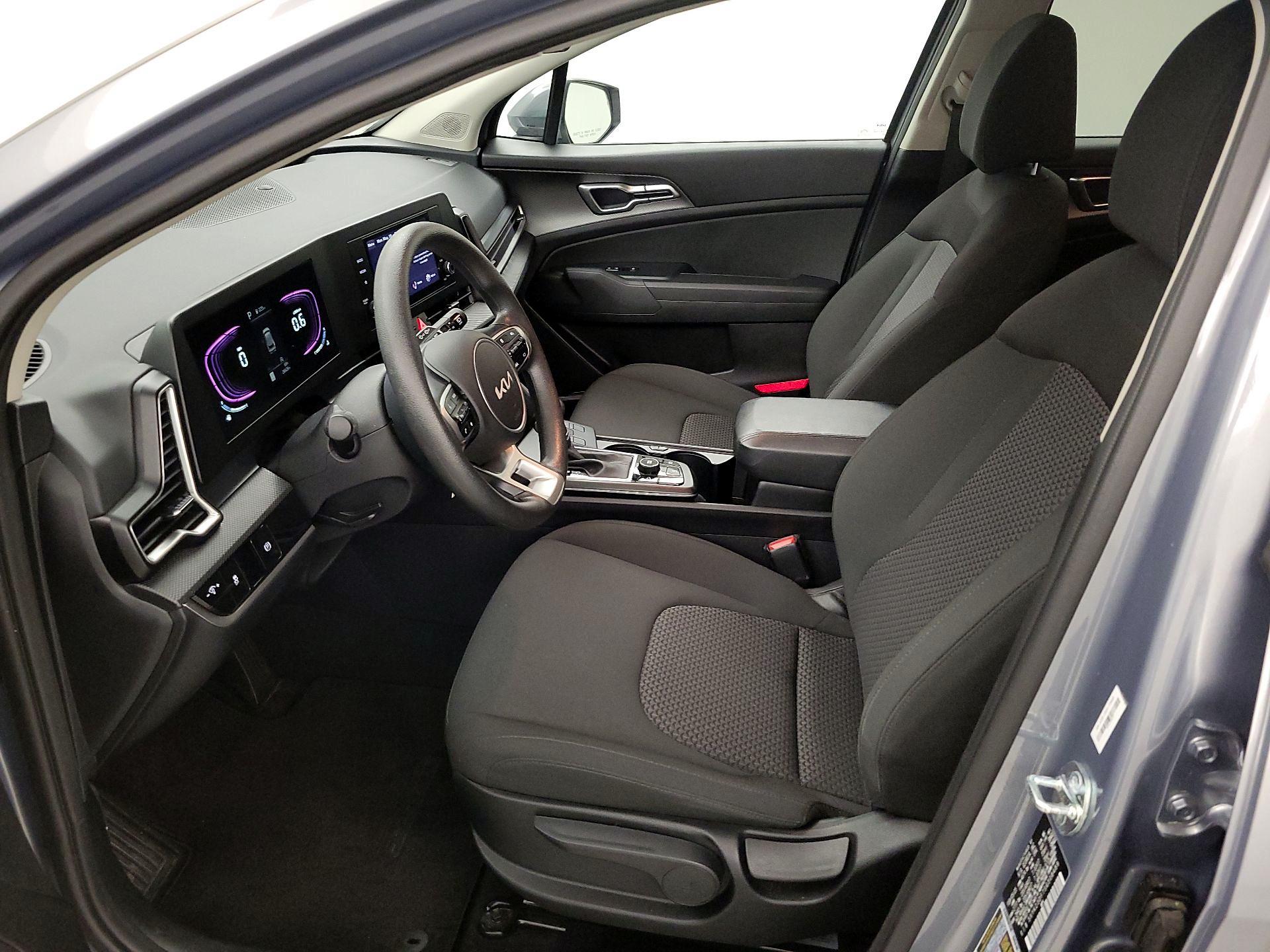 Thumbnail: 2025 Kia Sportage - 11