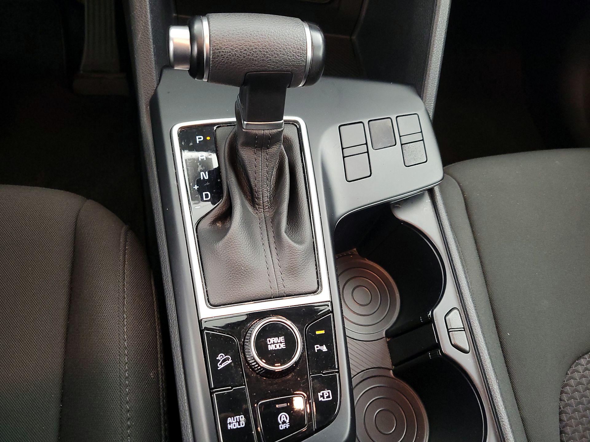 Thumbnail: 2025 Kia Sportage - 17